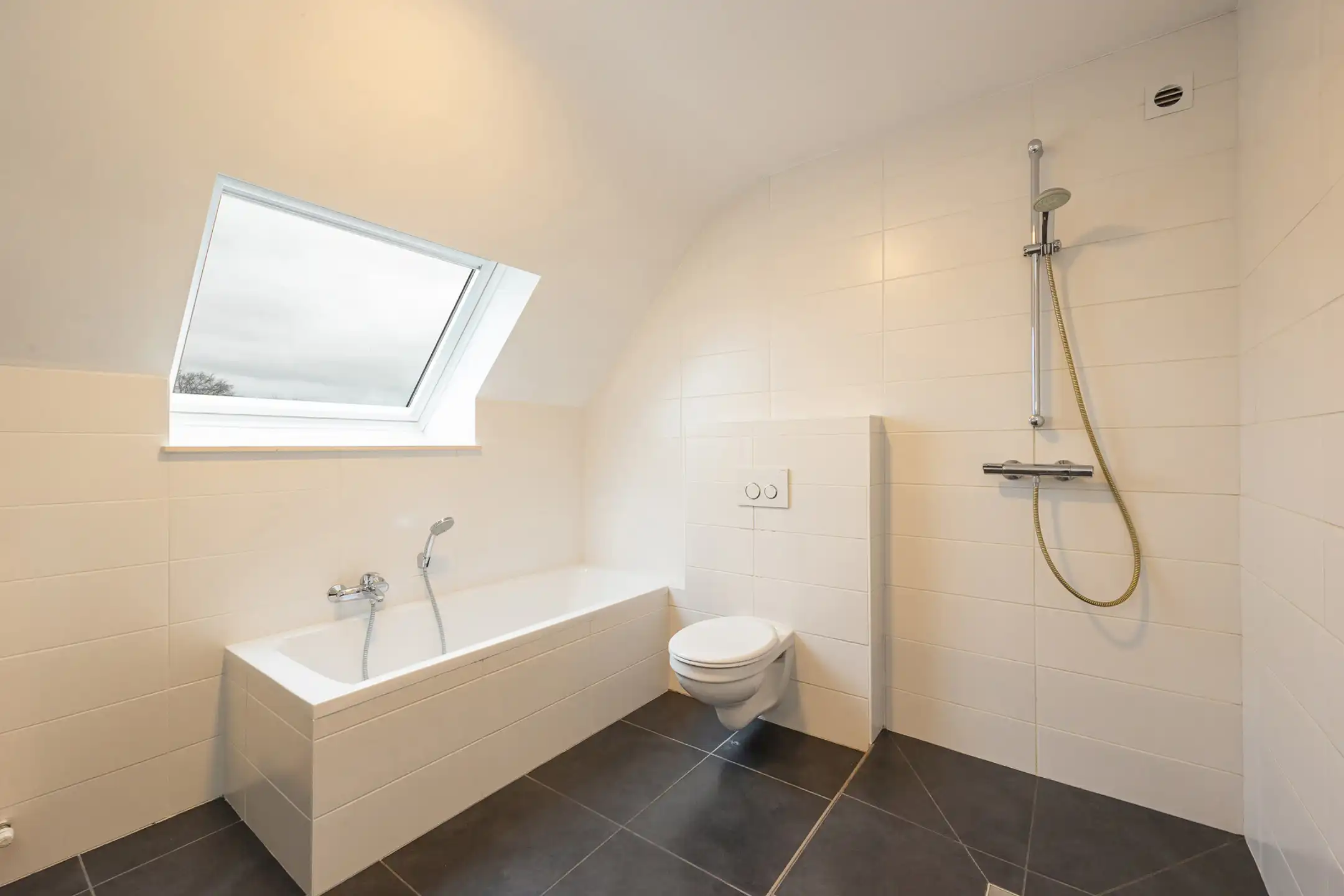 Energiezuinige gezinswoning in doodlopende straat te Beerse! foto 19