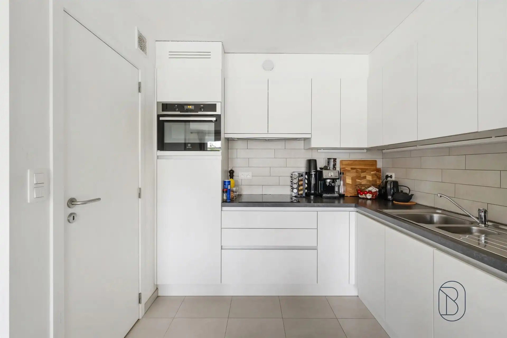 Recent appartement met 2 slaapkamers in Landegem foto 6