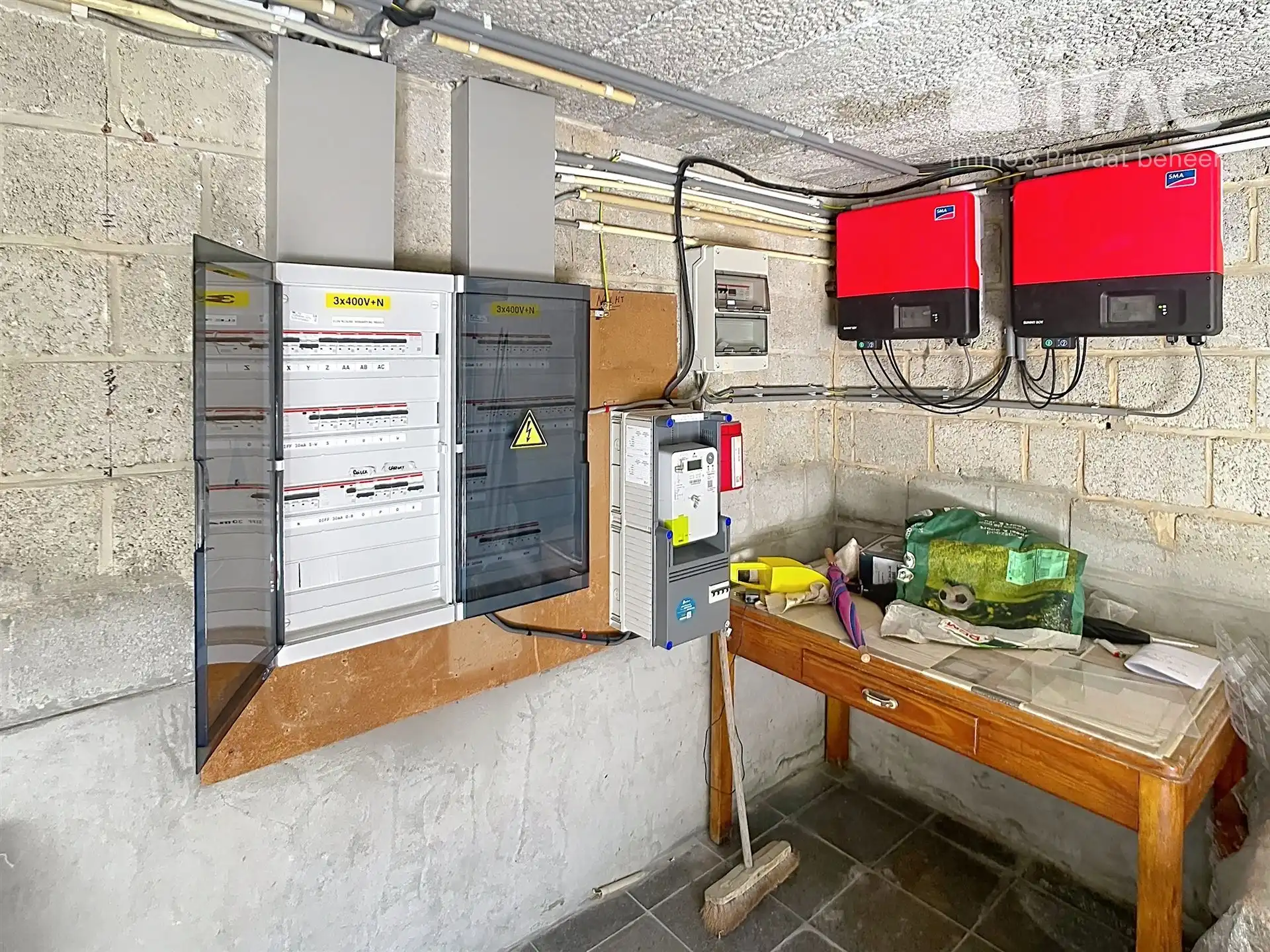 Heel ruime woning met 4 slpks, leefveranda, 54 zonnepanelen foto 29