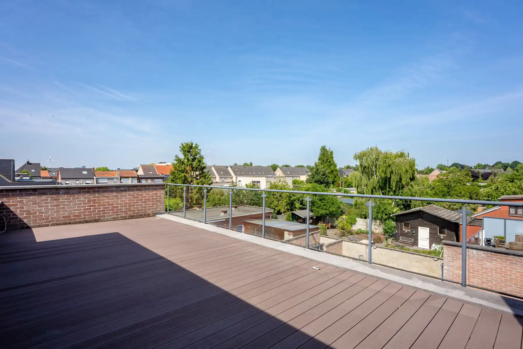 Instapklaar appartement, groot terras, staanplaats en lift! foto 12