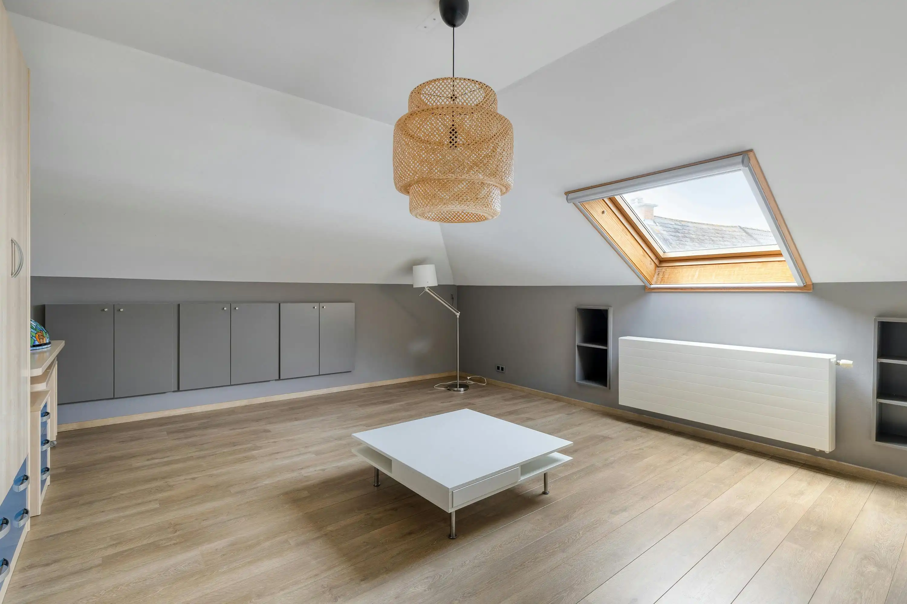 Ruime woning met magazijn (250m²) te koop in Baasrode foto 15