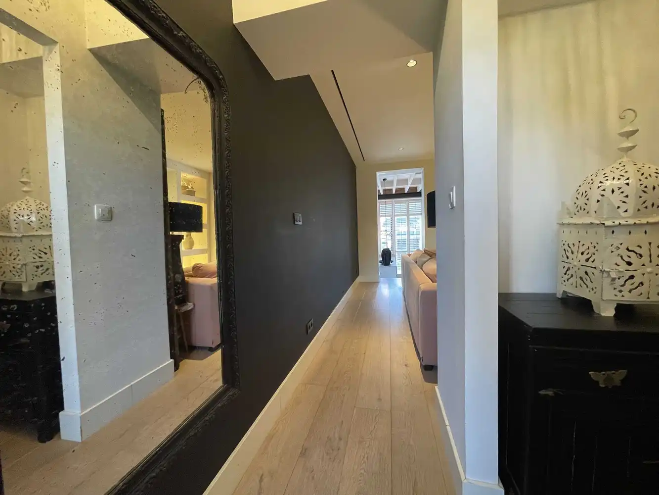 Smaakvol gerenoveerde karaktervolle wijkwoning foto 6