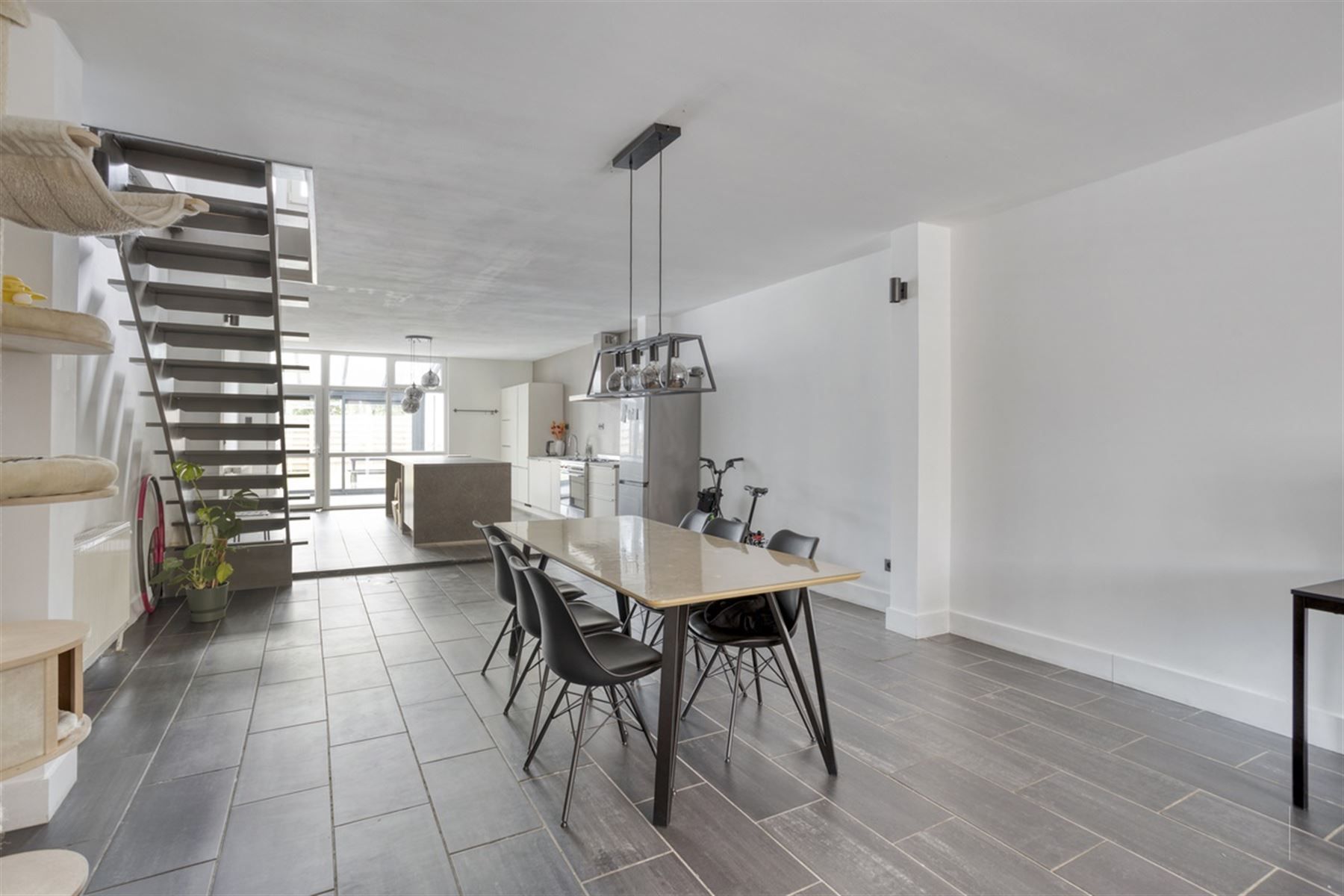 Instapklare woning met 3 slaapkamers foto 8