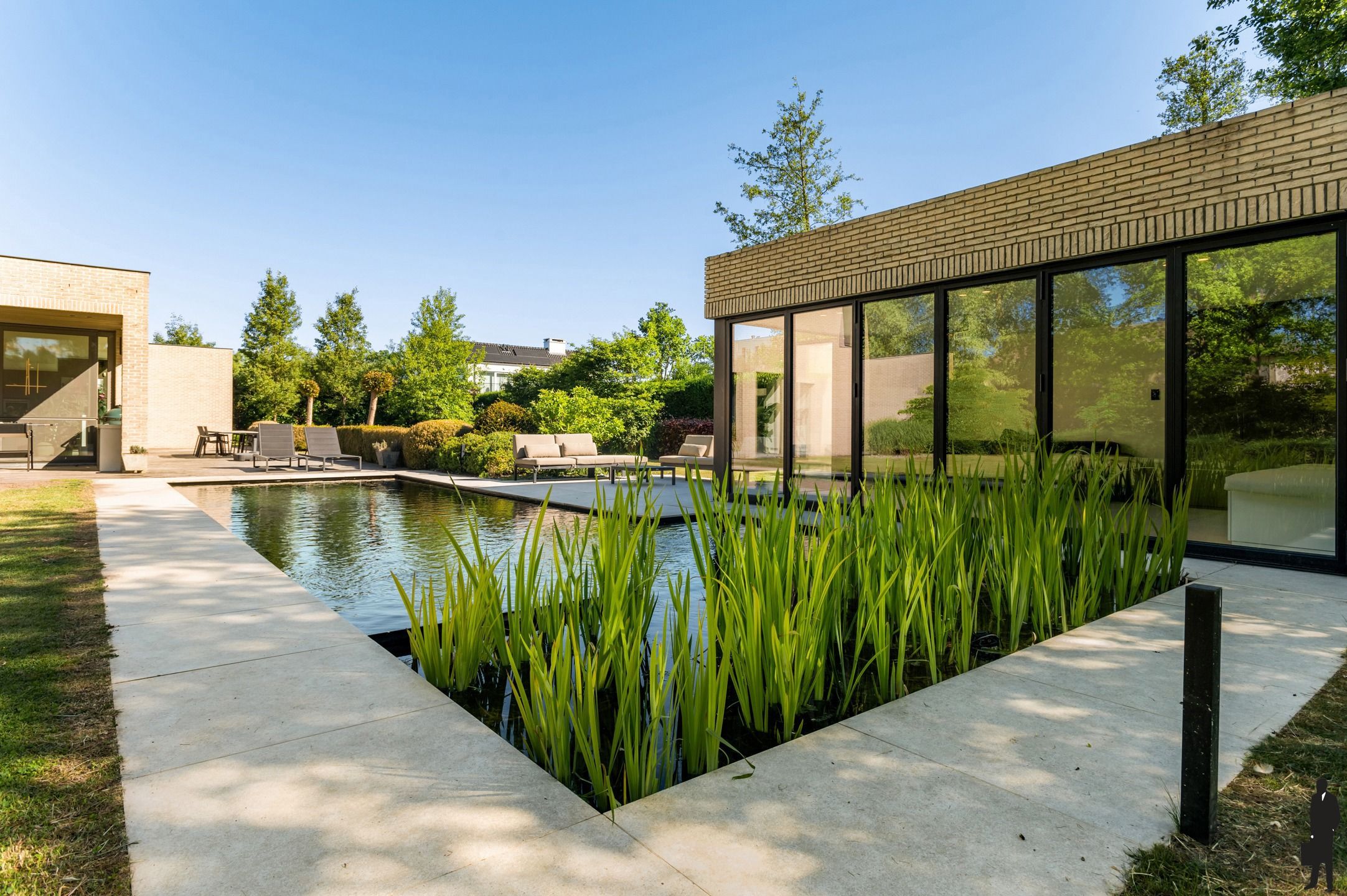 Luxueuze villa te koop in doodlopende straat foto 27