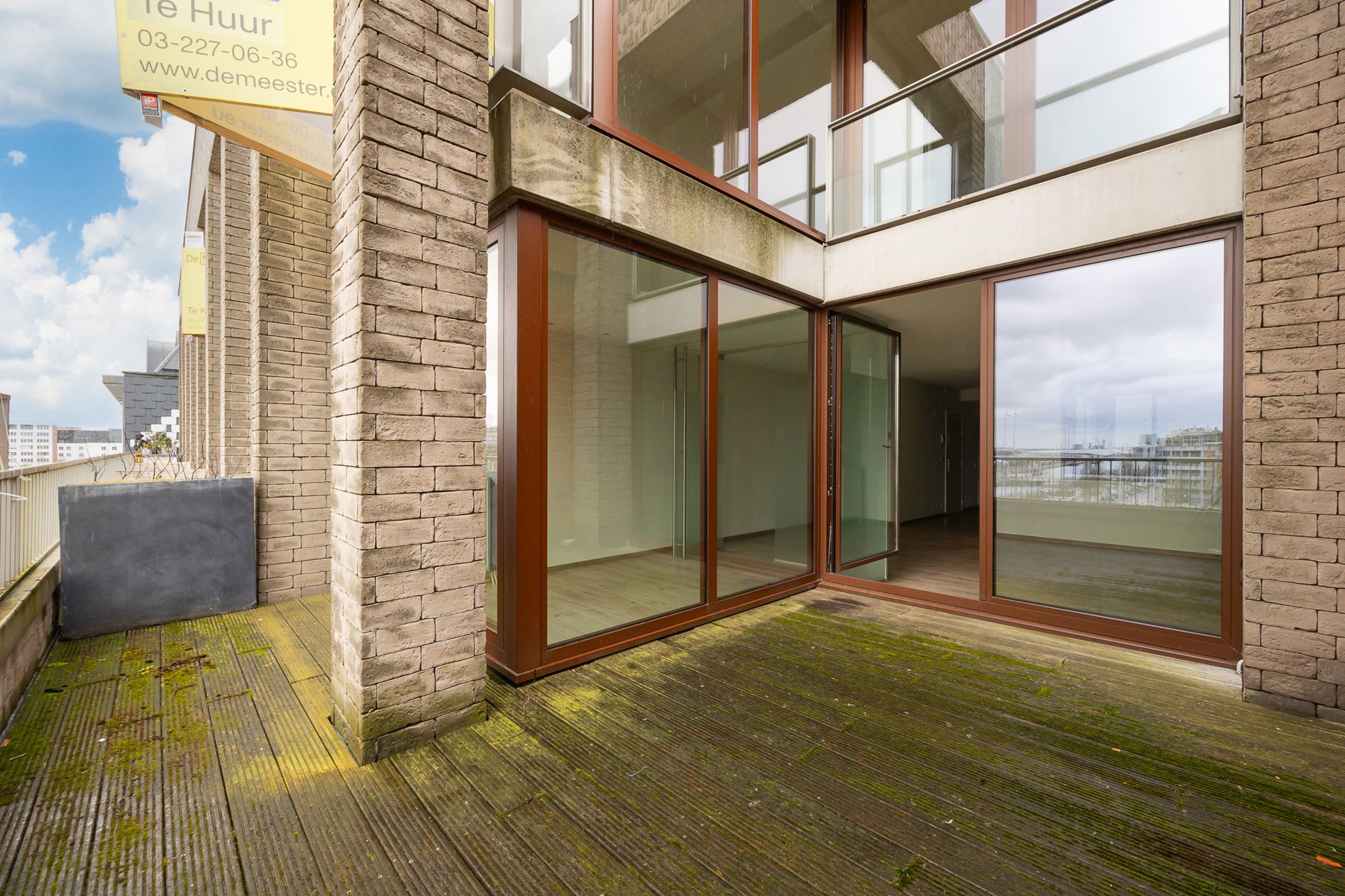 ANTWERPEN EILANDJE - Riant duplex-appartement met zicht op de jachthaven foto 4