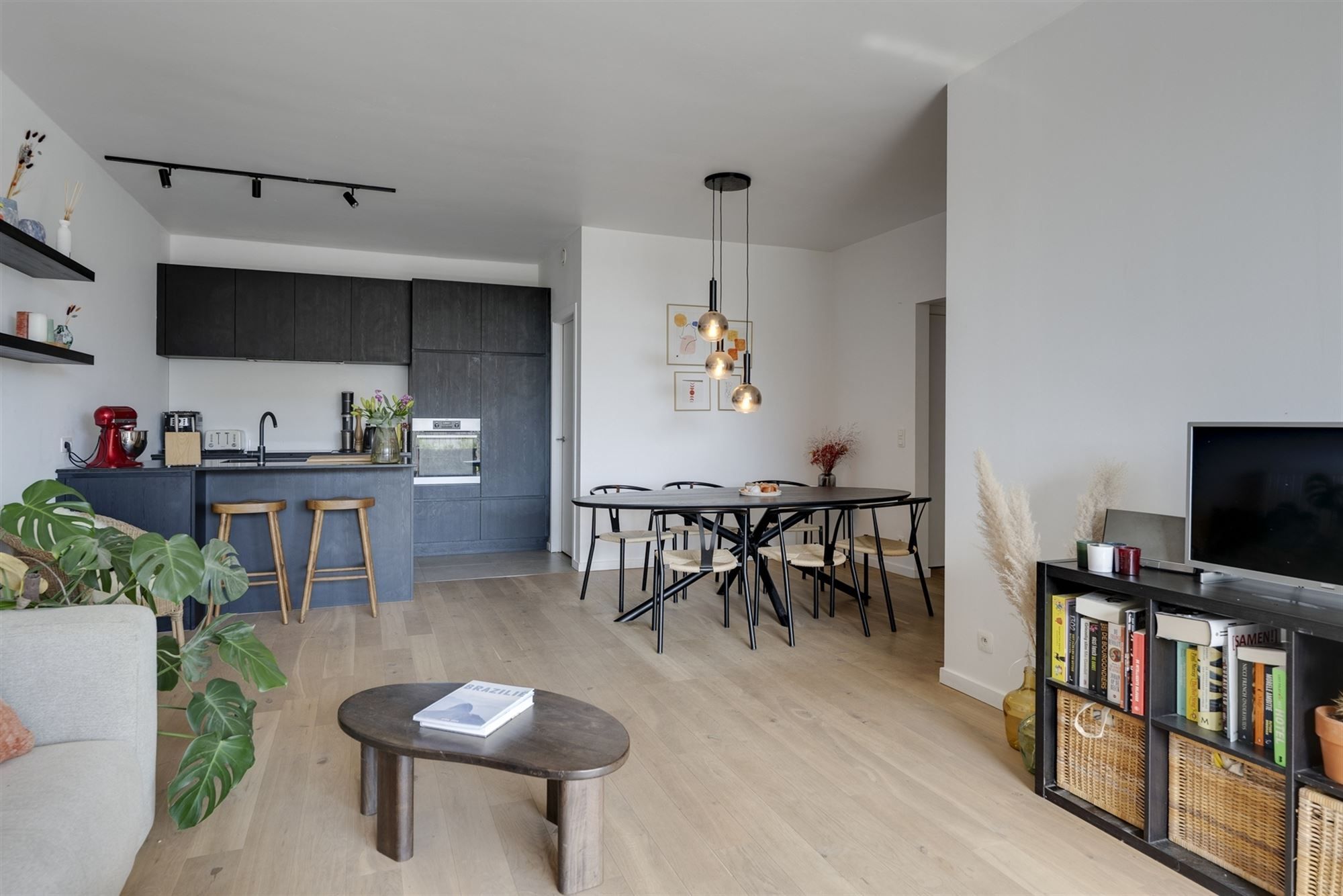 Recent en energiezuinig appartement met ruim terras foto 2