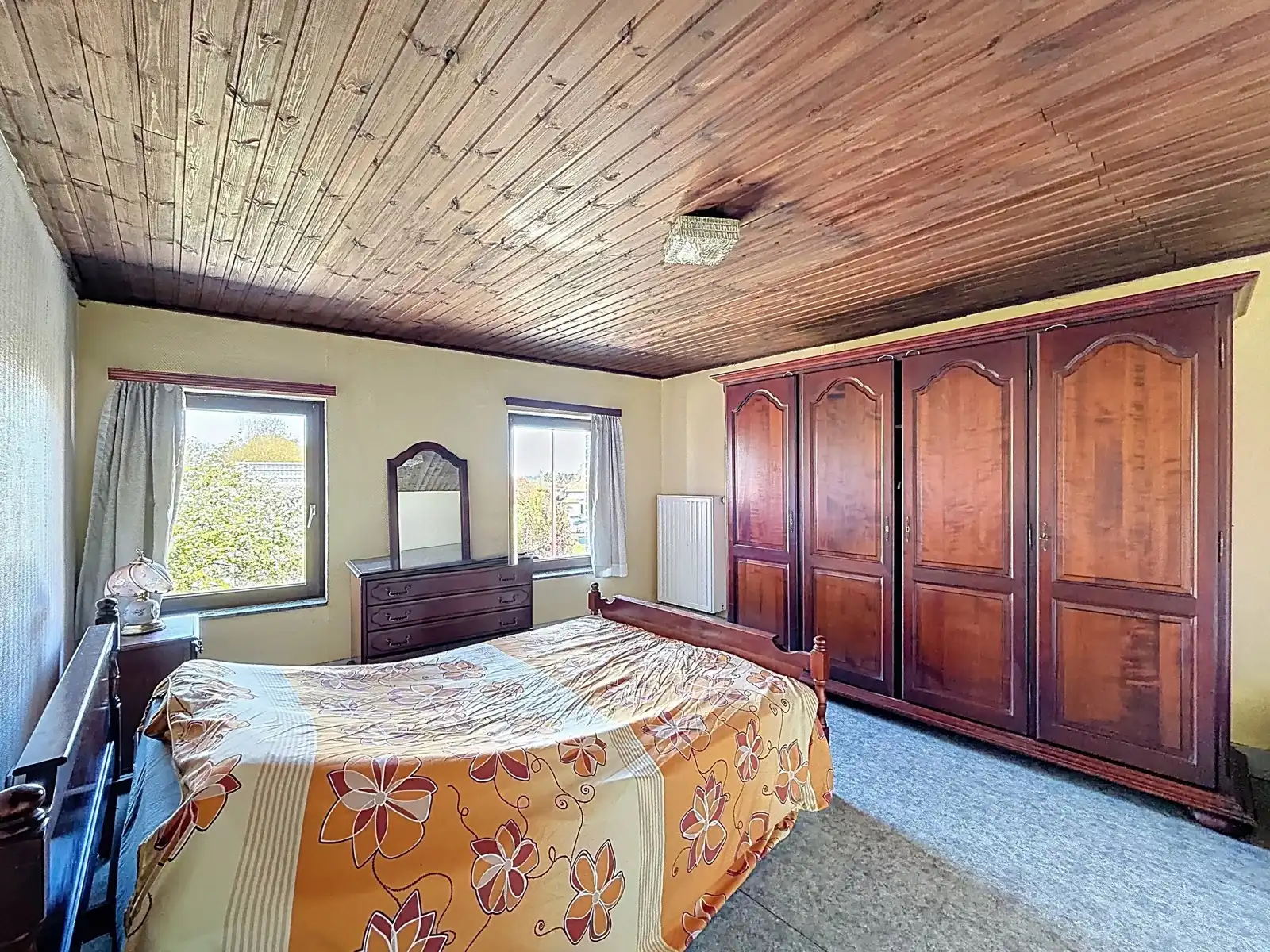 Te renoveren HOB met 5 SLPK, Tuin én Garage, op Toplocatie! foto 12