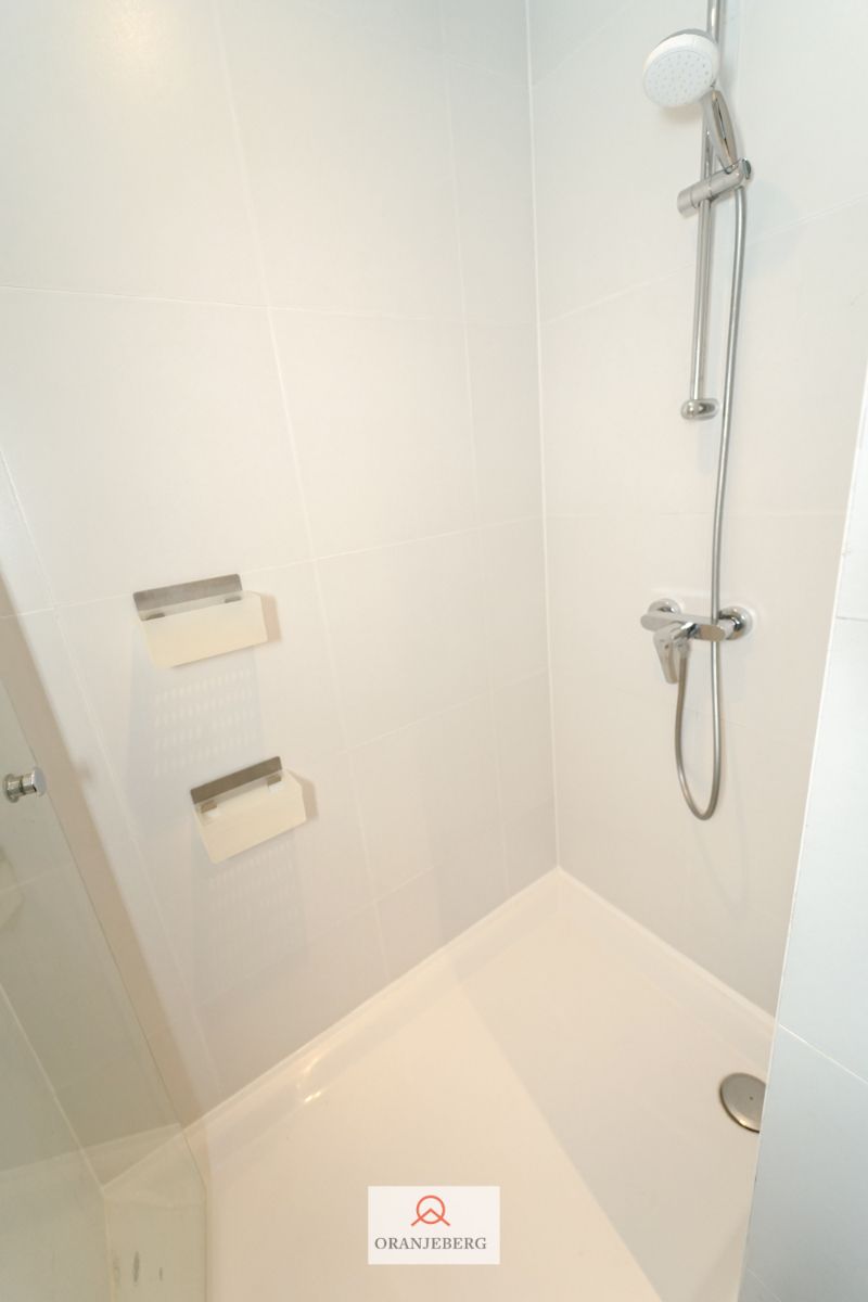 Duplex appartement met 2 terrassen vlakbij Kouter foto 28