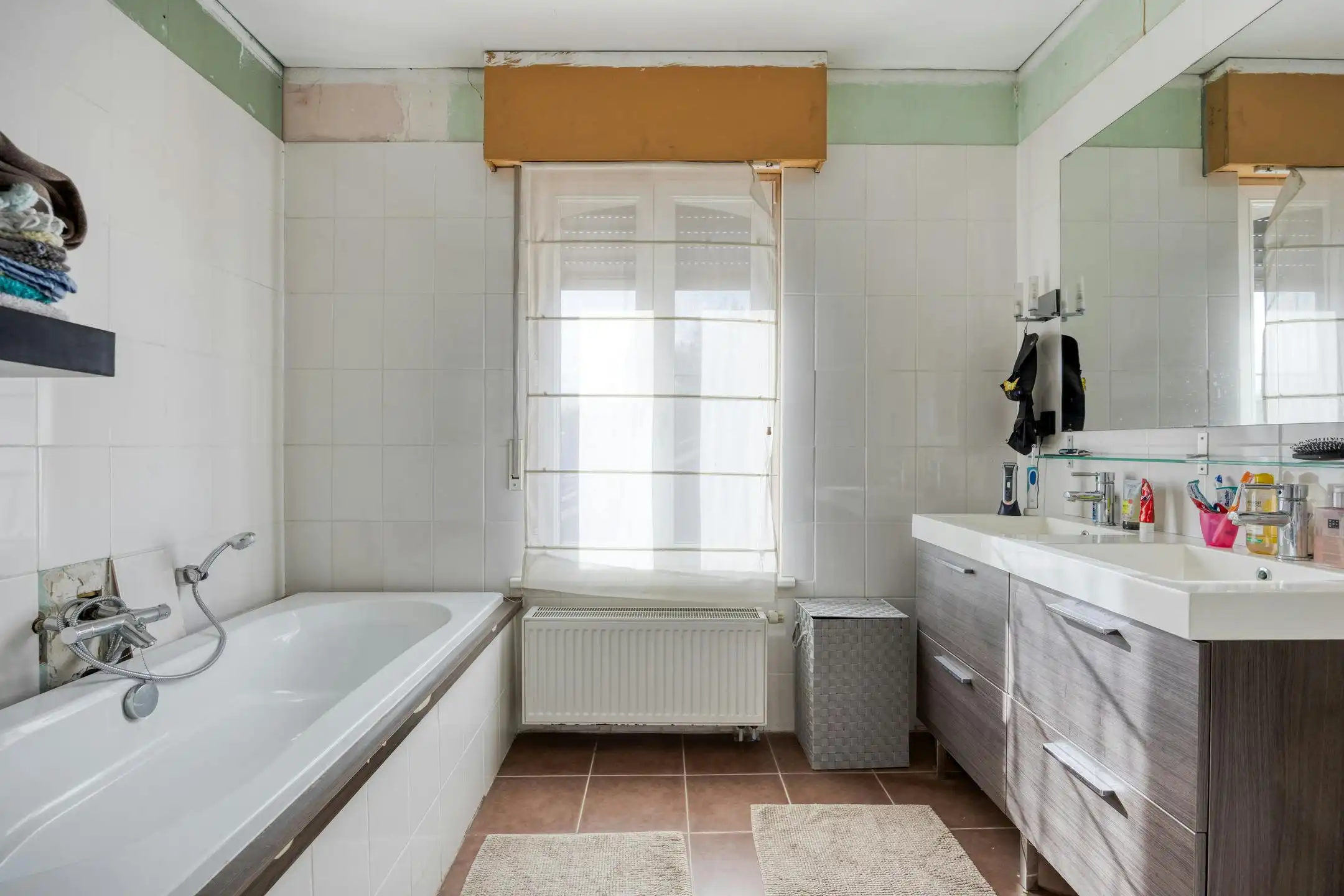 Ruim halfopen huis met 3 slaapkamers te koop in Eeklo foto 14