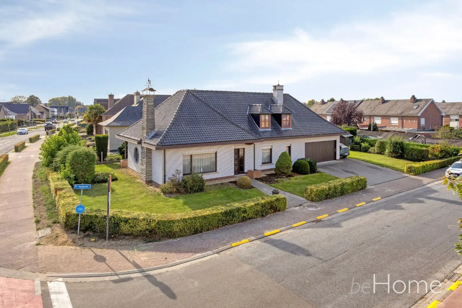 Vrijstaande woning met heel wat potentieel op topligging! foto 2