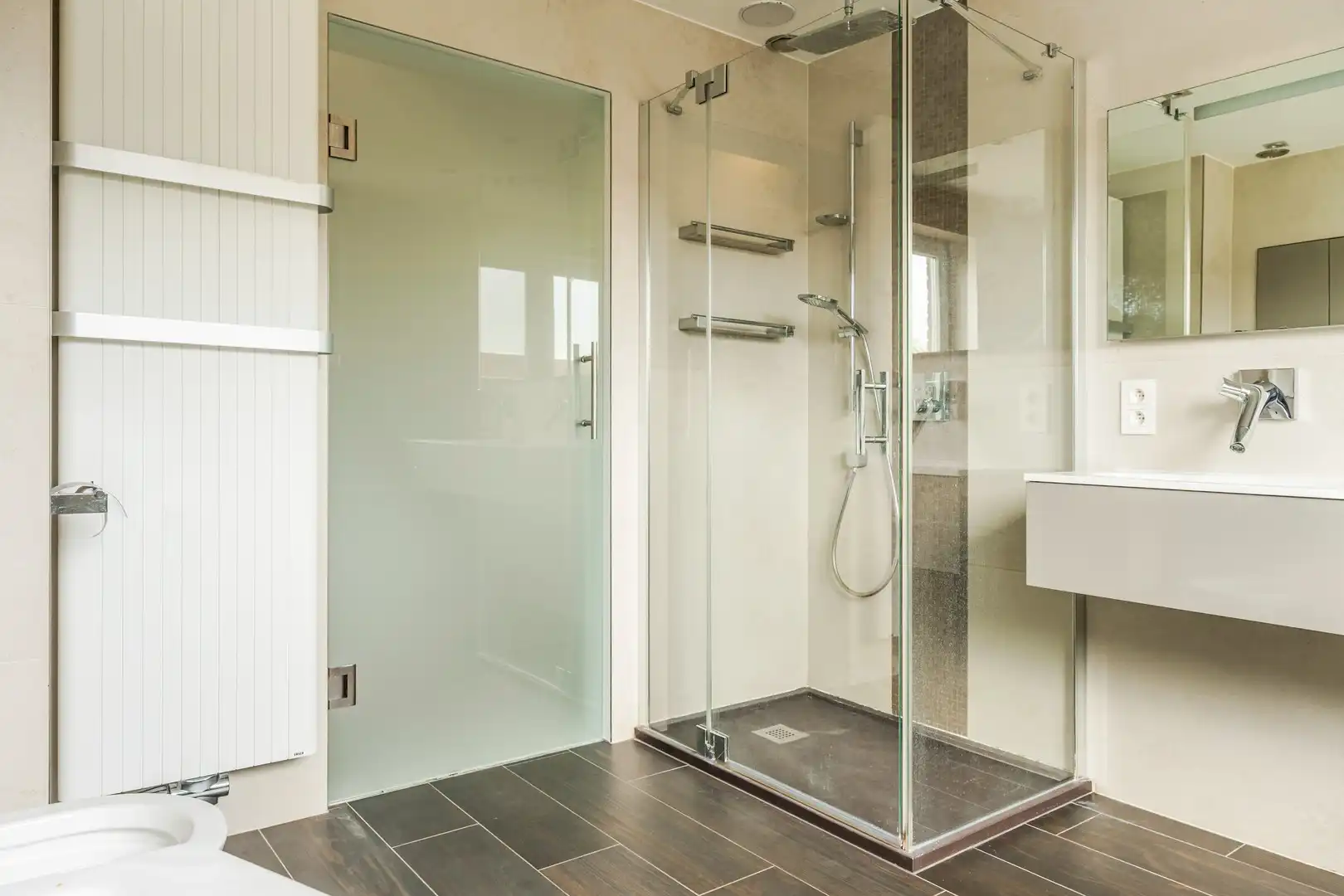 Ruime half open bebouwing in het centrum foto 13