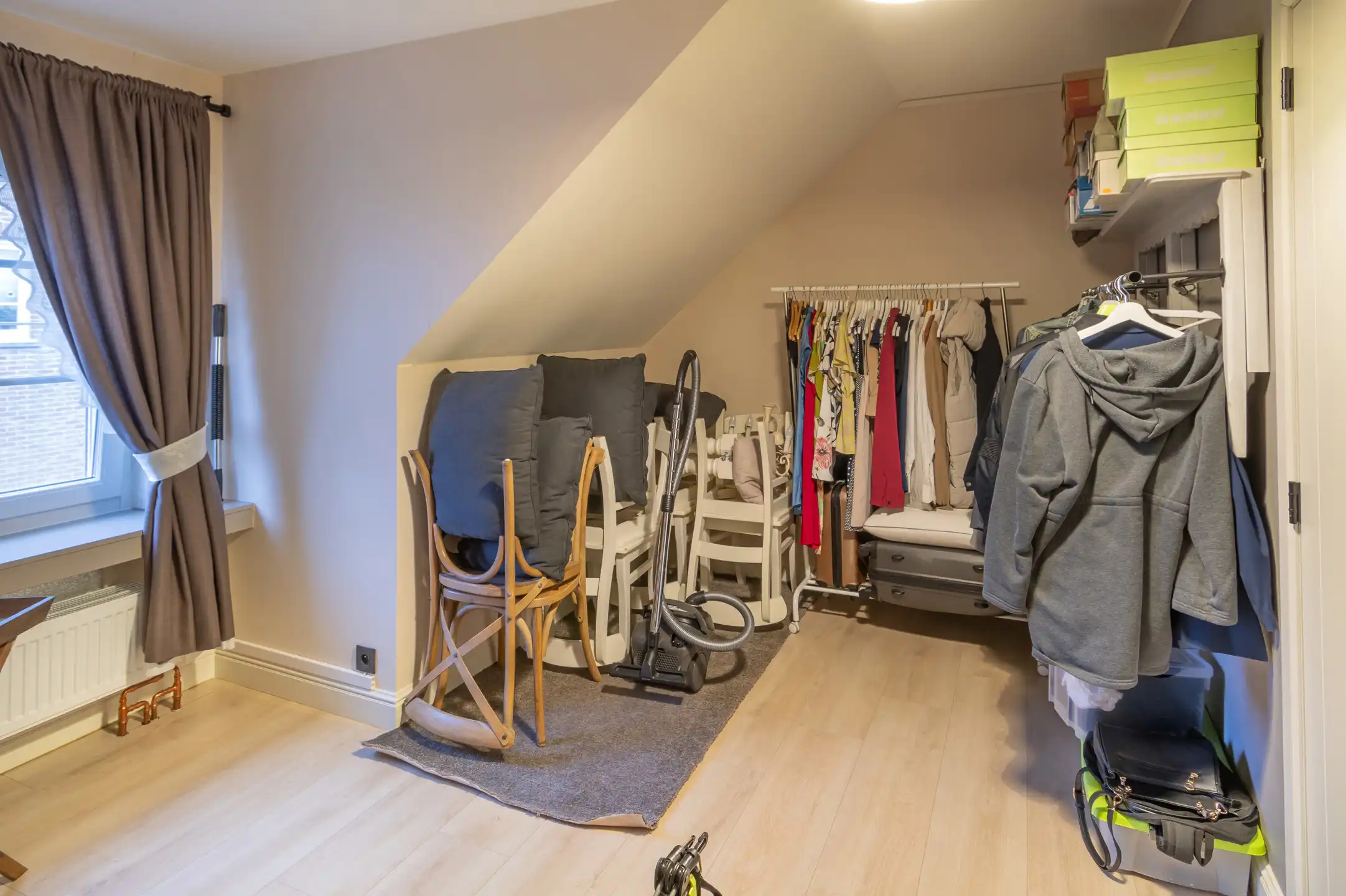 Knappe villa in landelijke stijl met uitgestrekt uitzicht foto 32