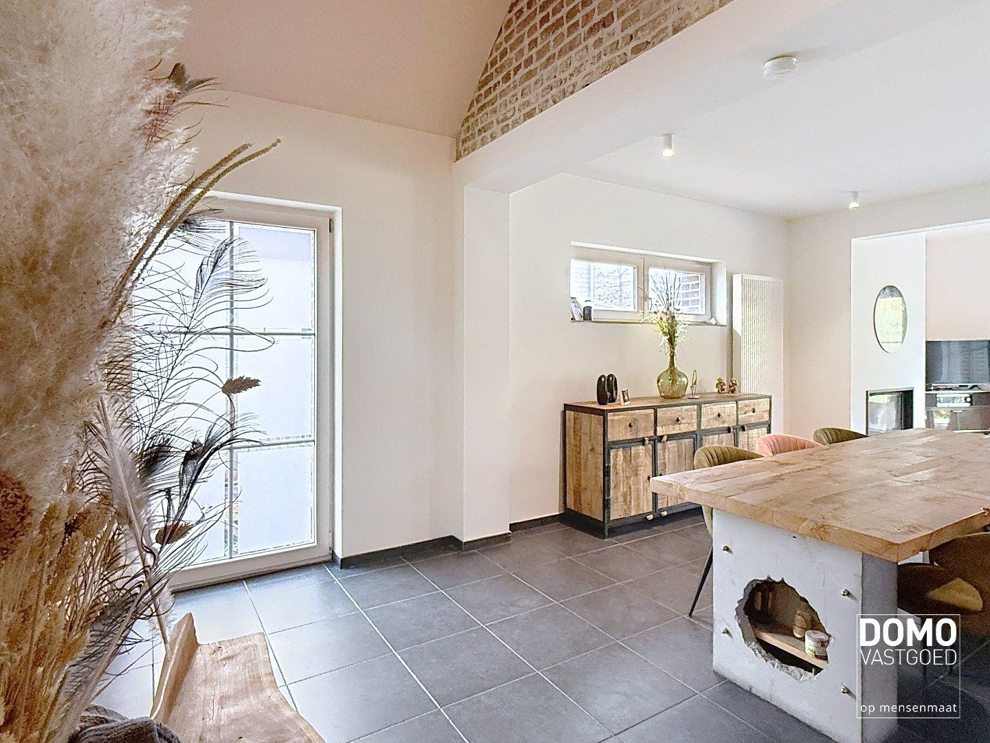 Ruime charmante woning met 3 slaapkamers - 244m² - EPC: B  foto 3