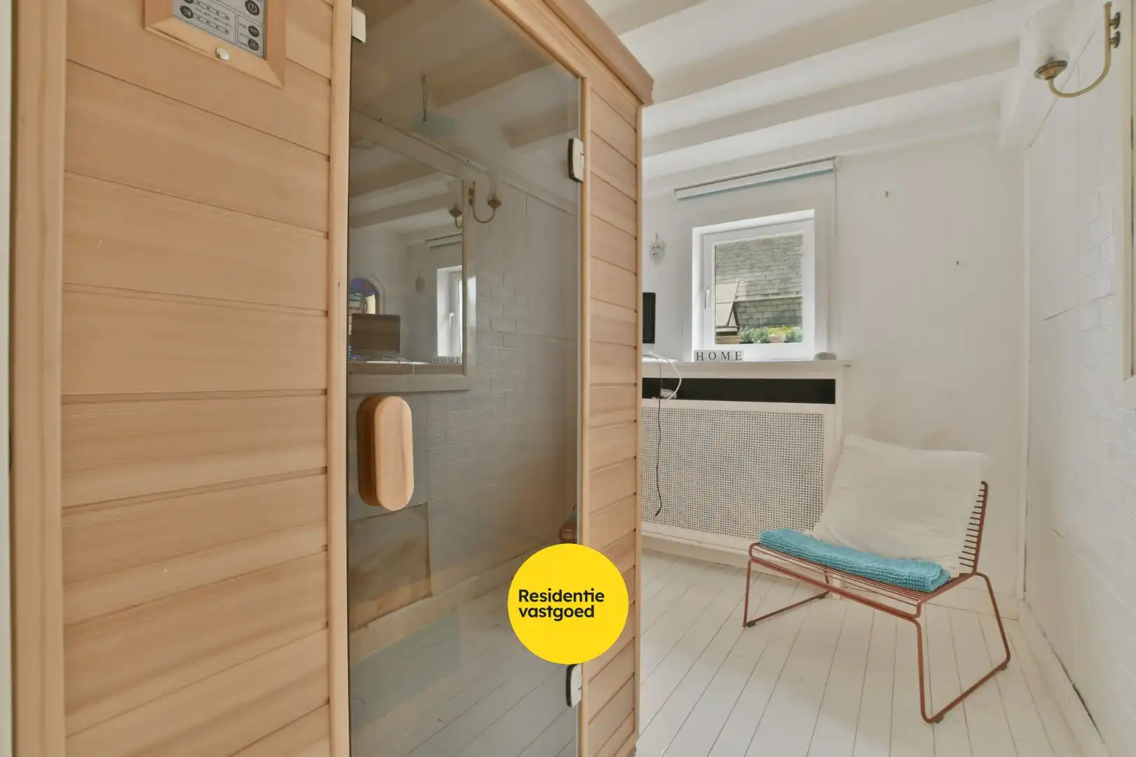 Ruime villa (201m²) op wandelafstand van het centrum en strand te Blankenberge! foto 18