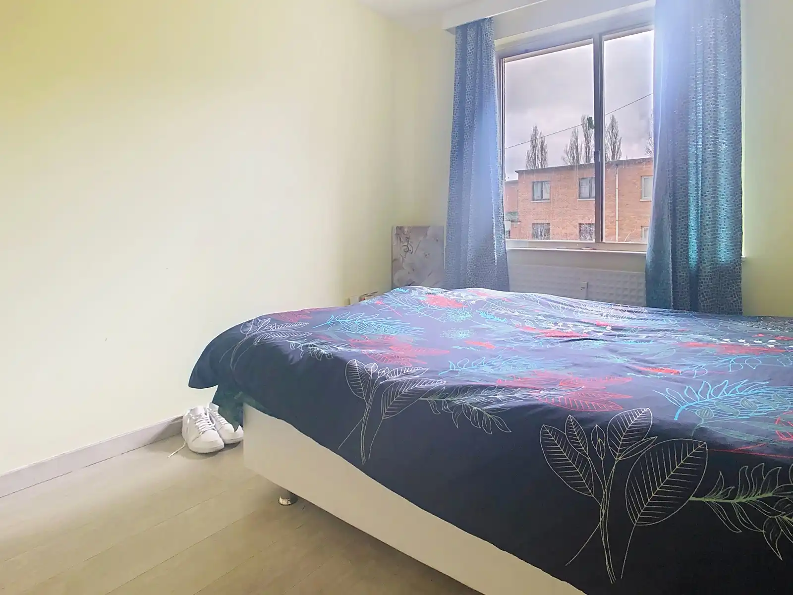 Te renoveren appartement met 2 slaapkamers en garage foto 12