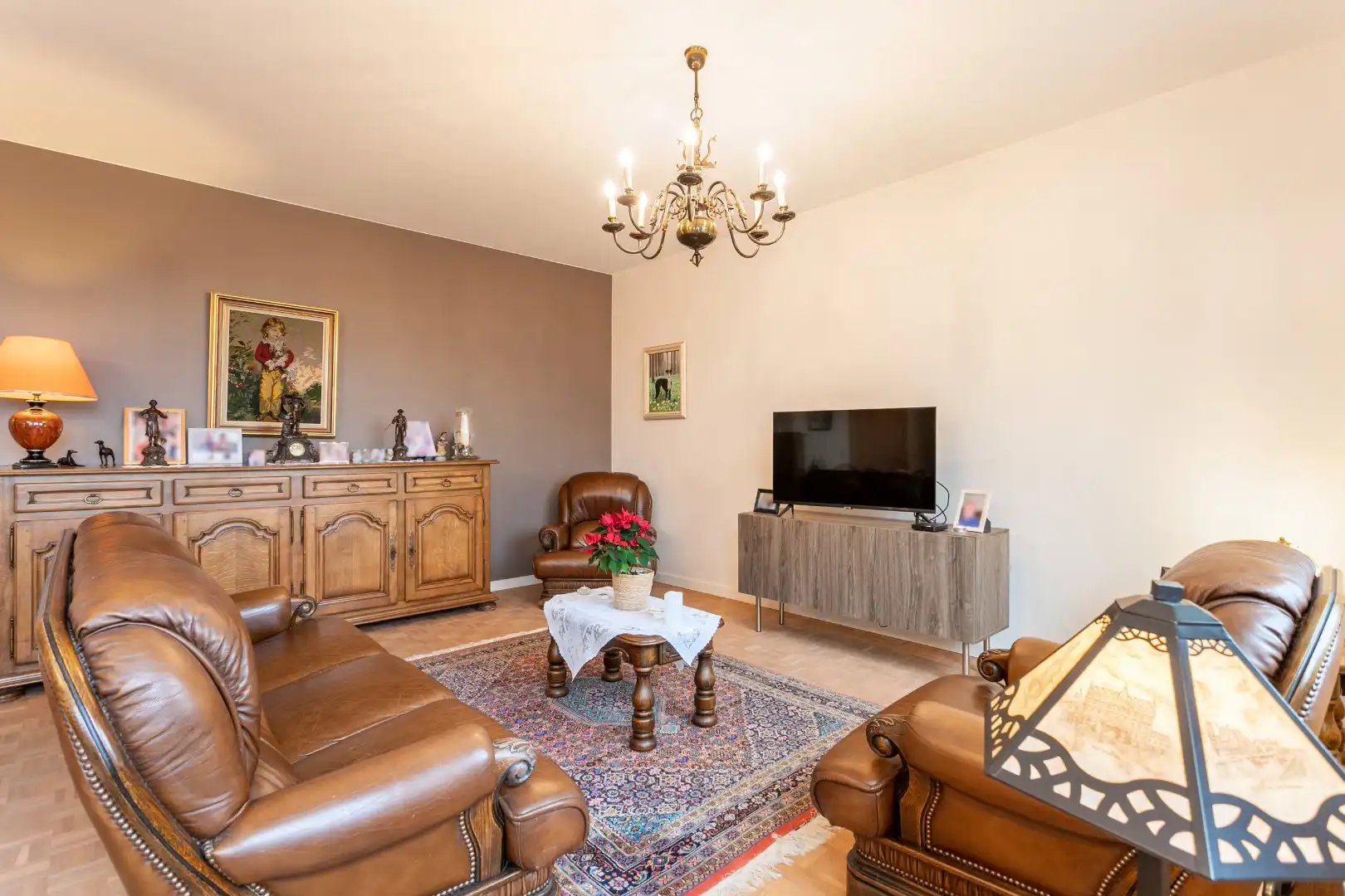 Instapklaar en energiezuinig penthouse  3 slpks., 2 badk., kelder en 2 autostpl. foto 4