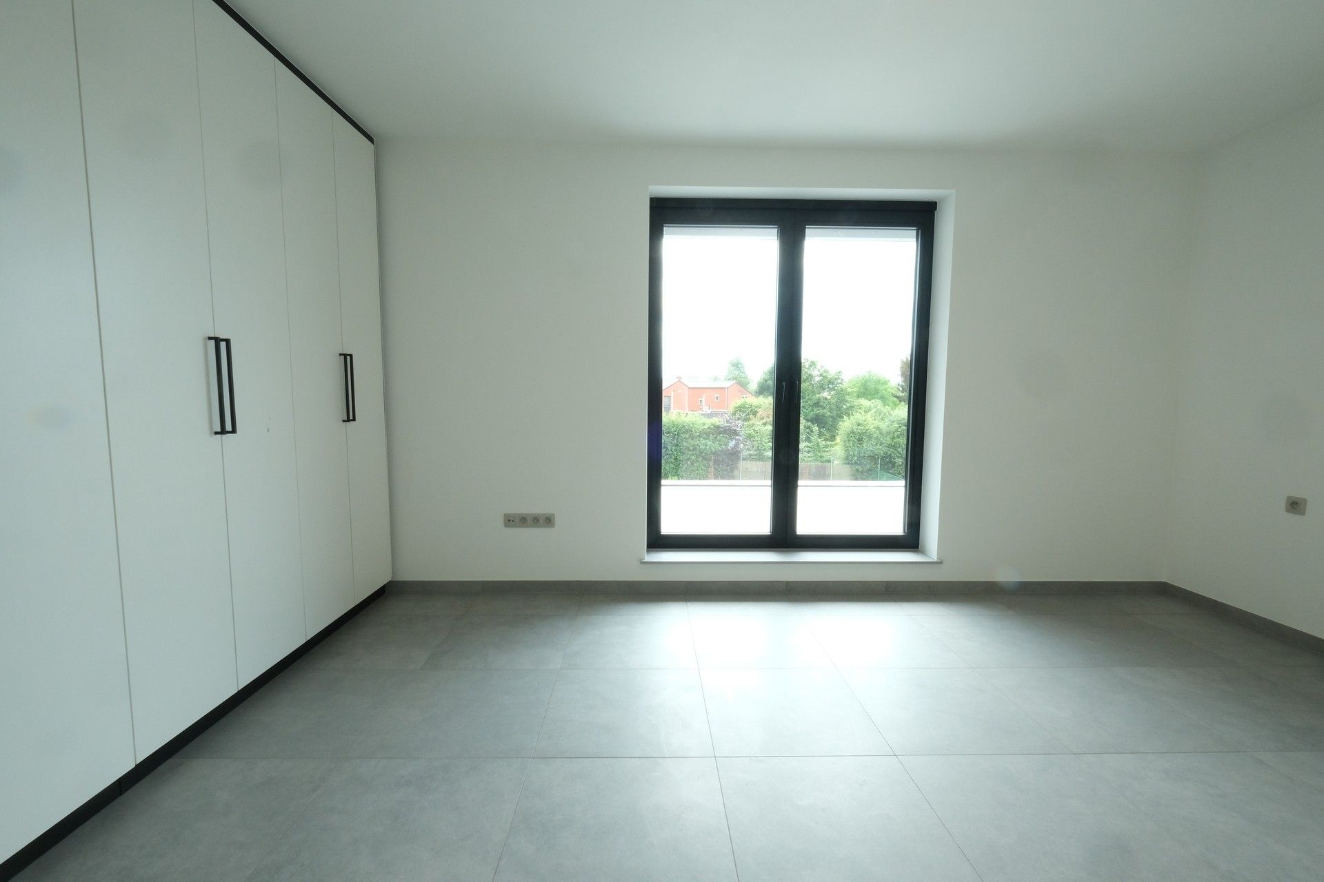 Nieuwbouw appartement op de eerste verdieping met luxueuze afwerking in Riemst. foto 18