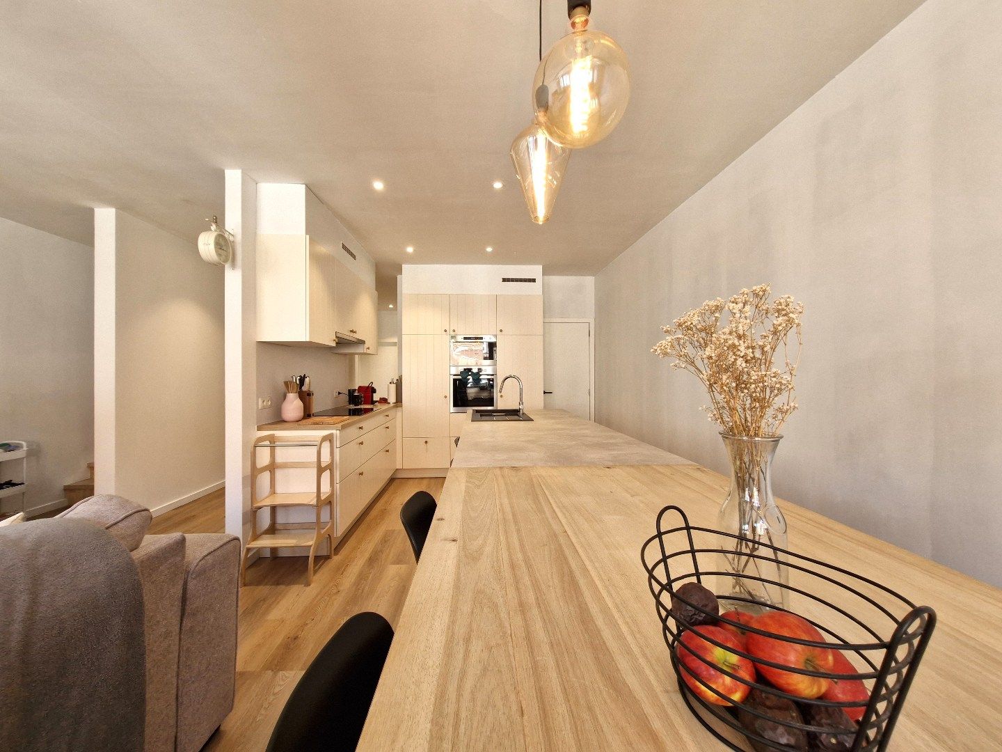Zeer groot (129 m²), volledig gerenoveerd duplexappartement te Westkapelle foto 5