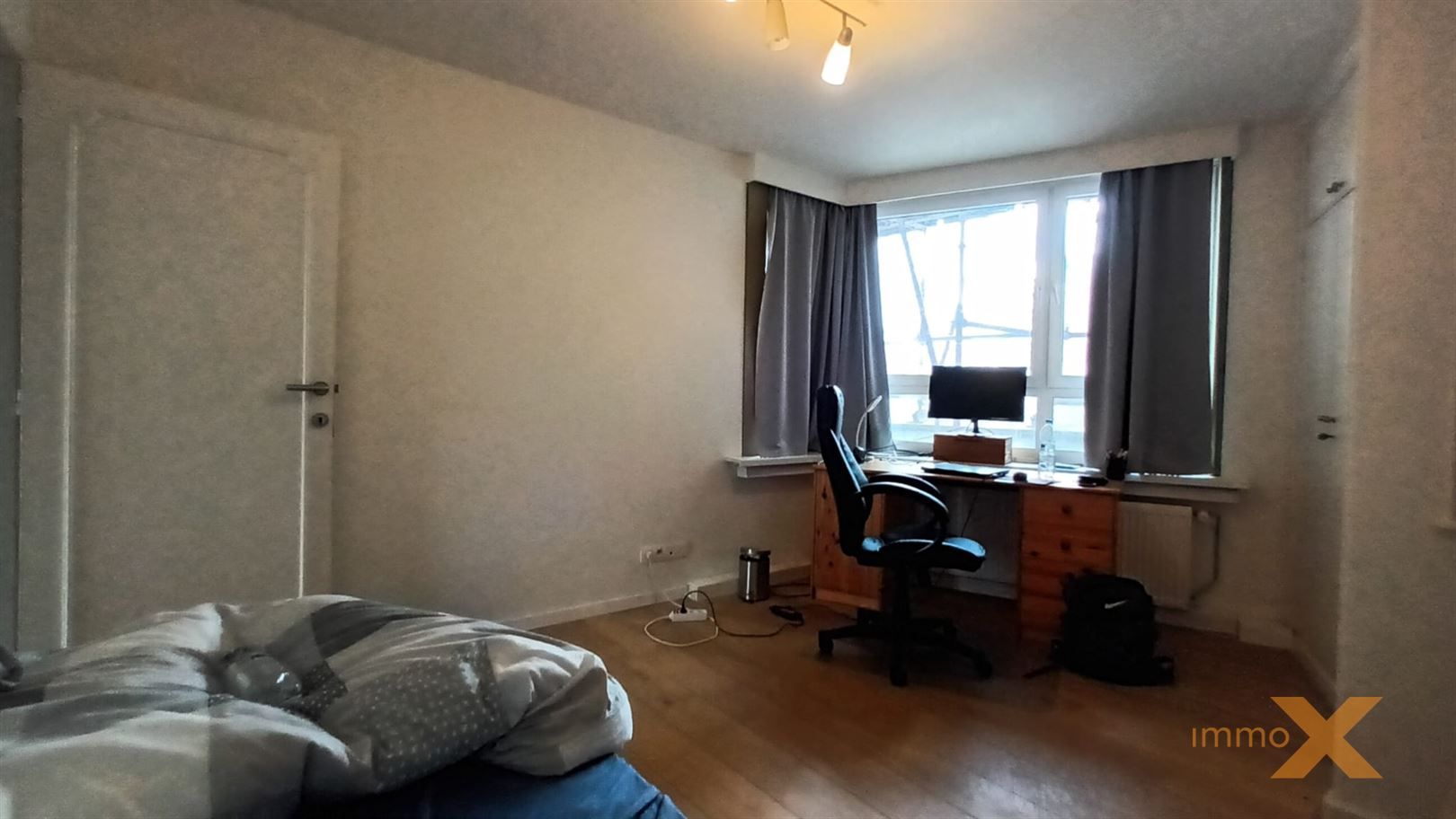 PRACHTIG GROOT APP MET AUTOSTAANPLAATS foto 26