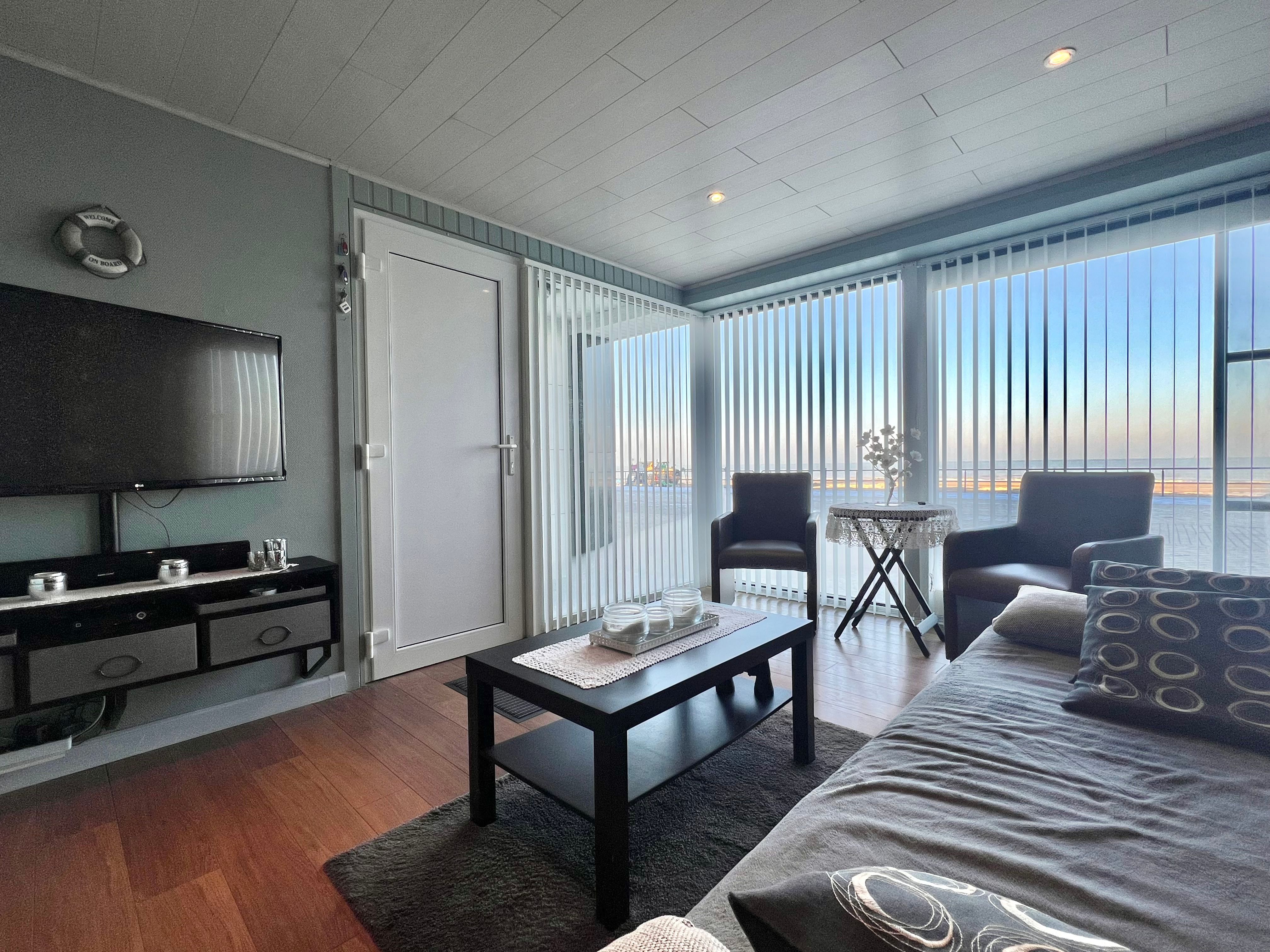 Uitzonderlijk ruim (114m²) bemeubeld appartement met handelsfunctie op de Zeedijk te Middelkerke! foto 20