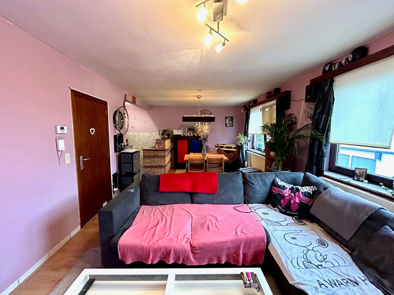 Opbrengsteigendom: handelspand, 2 appartementen en 2 garages foto 24