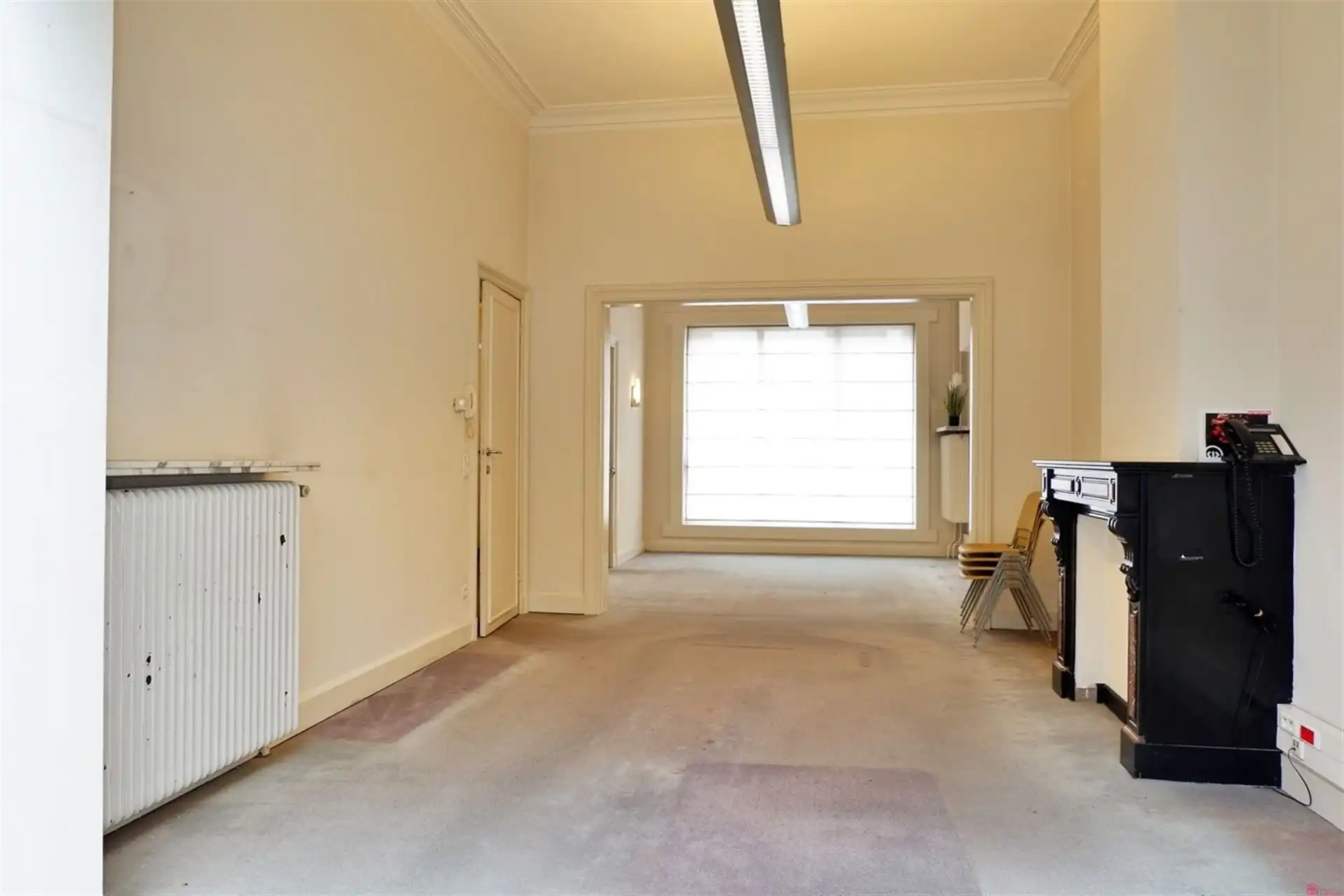 kantoorgebouw foto 8