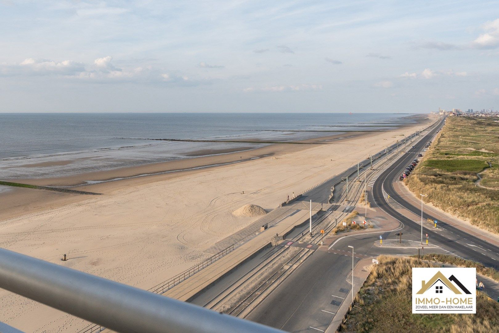 Prachtig hoekappartement met frontaal zeezicht foto 27