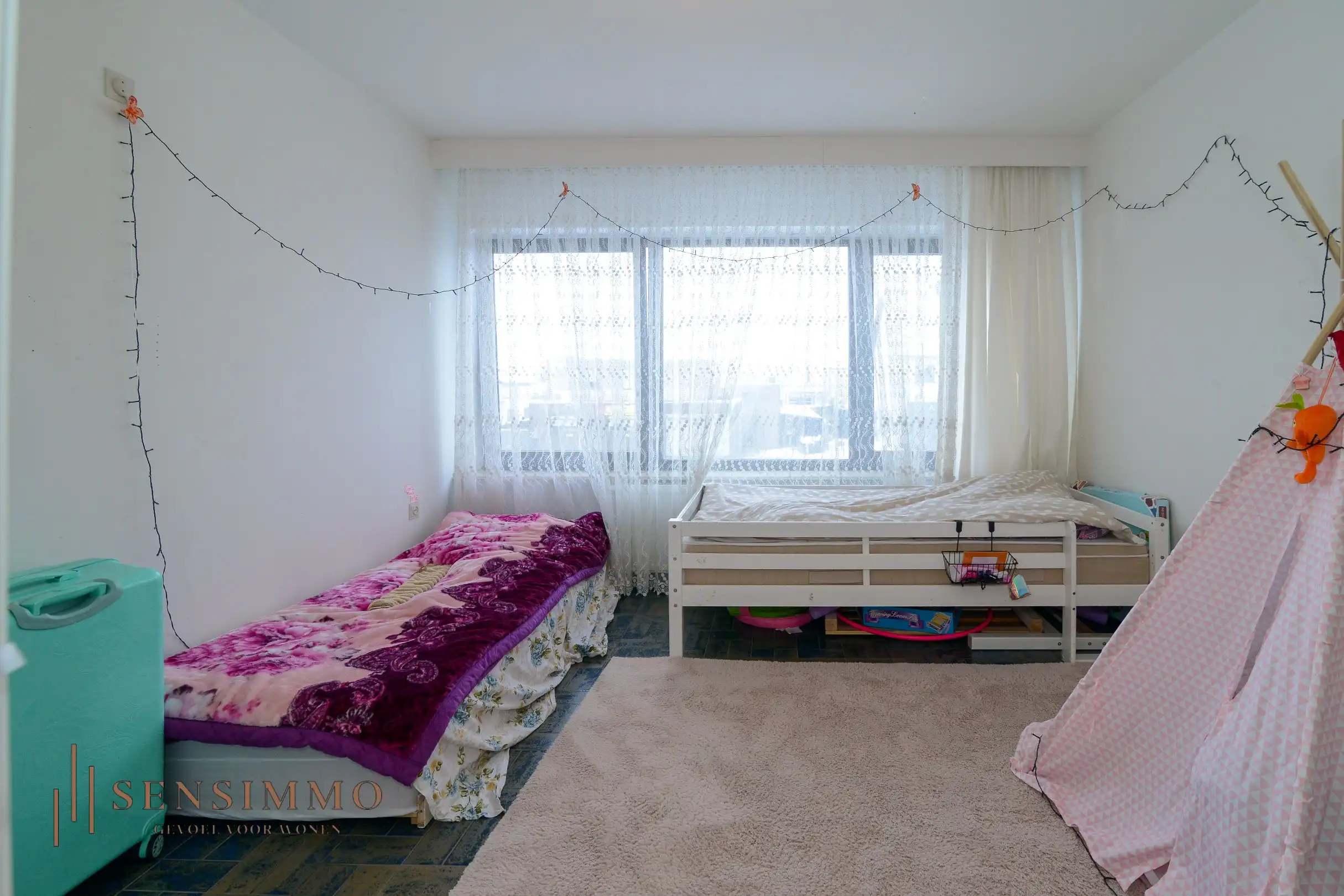 Tweeslaapkamer appartement met terras, parking en kelderberging foto 8