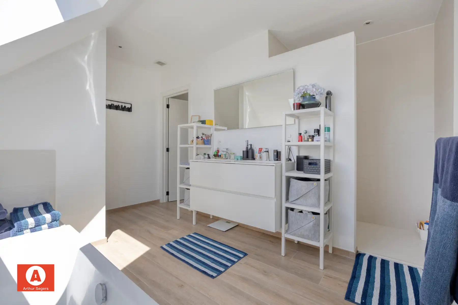 Moderne & energiezuinige woning op toplocatie in Londerzeel foto 19