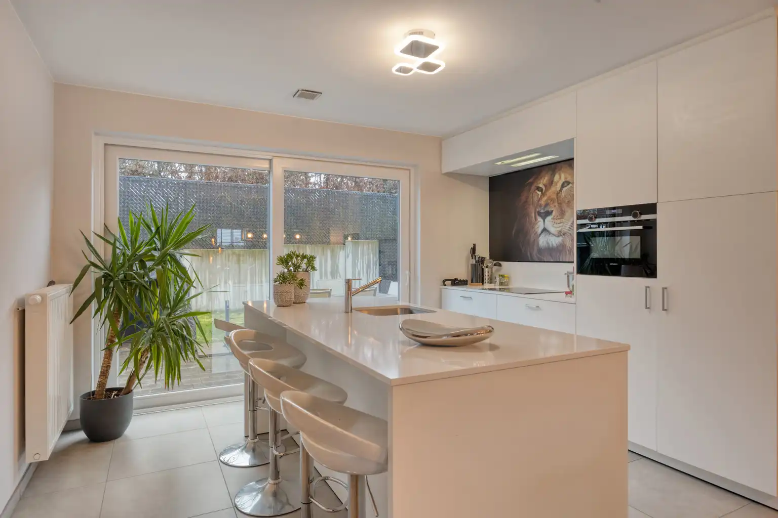 Recente instapklare woonst met tuin in Eliksem foto 15