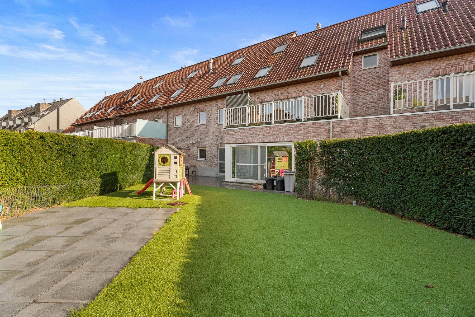 Gelijkvloers appartement met tuin en garage in Astene. foto 13