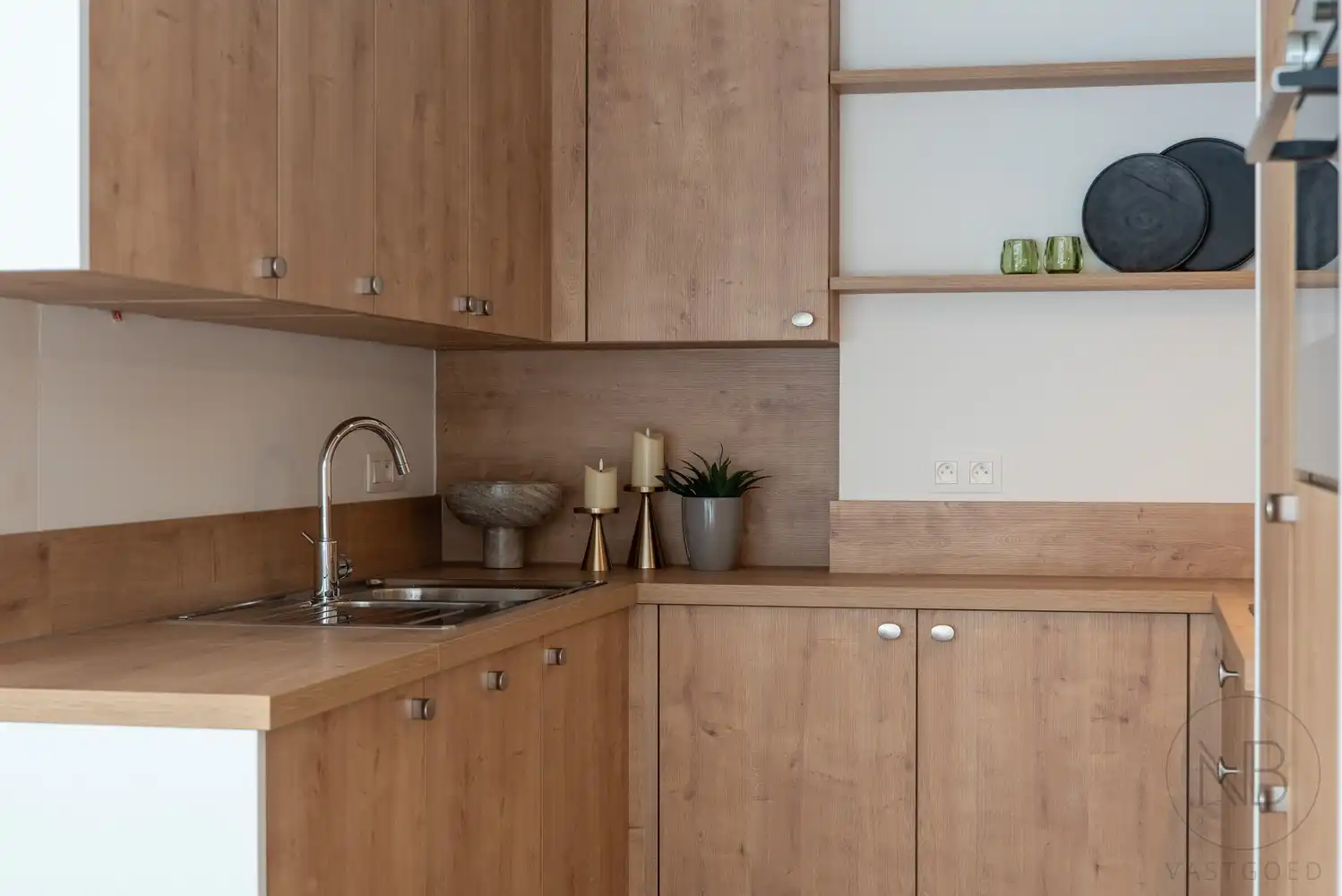 Nieuwbouwappartement met 2 parkeerplaatsen foto 19