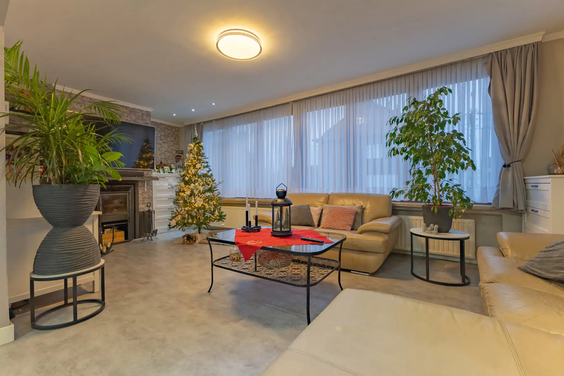 Gunstig gelegen woning met 4 slaapkamers en tuin foto 6