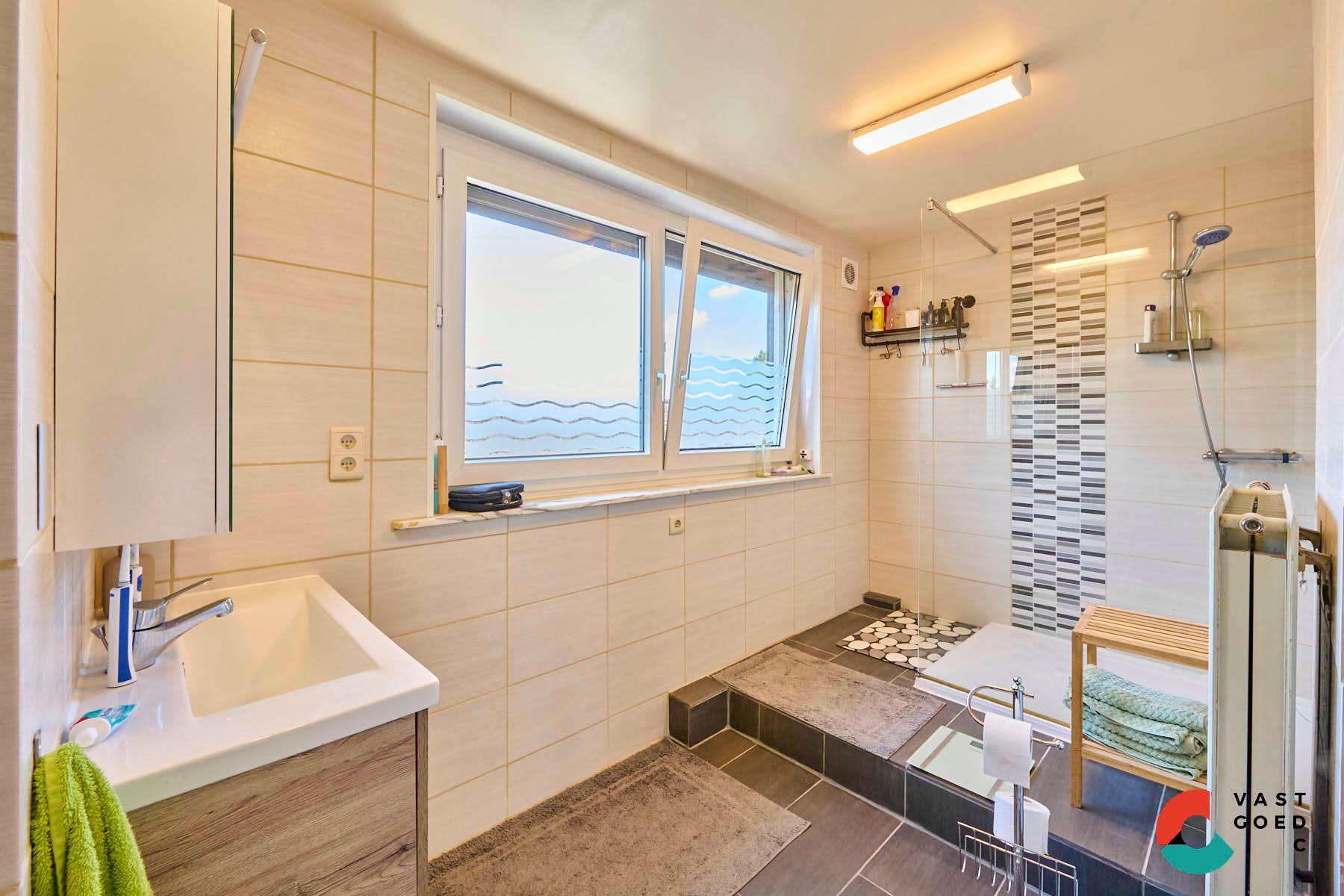 Huis te koop foto 14