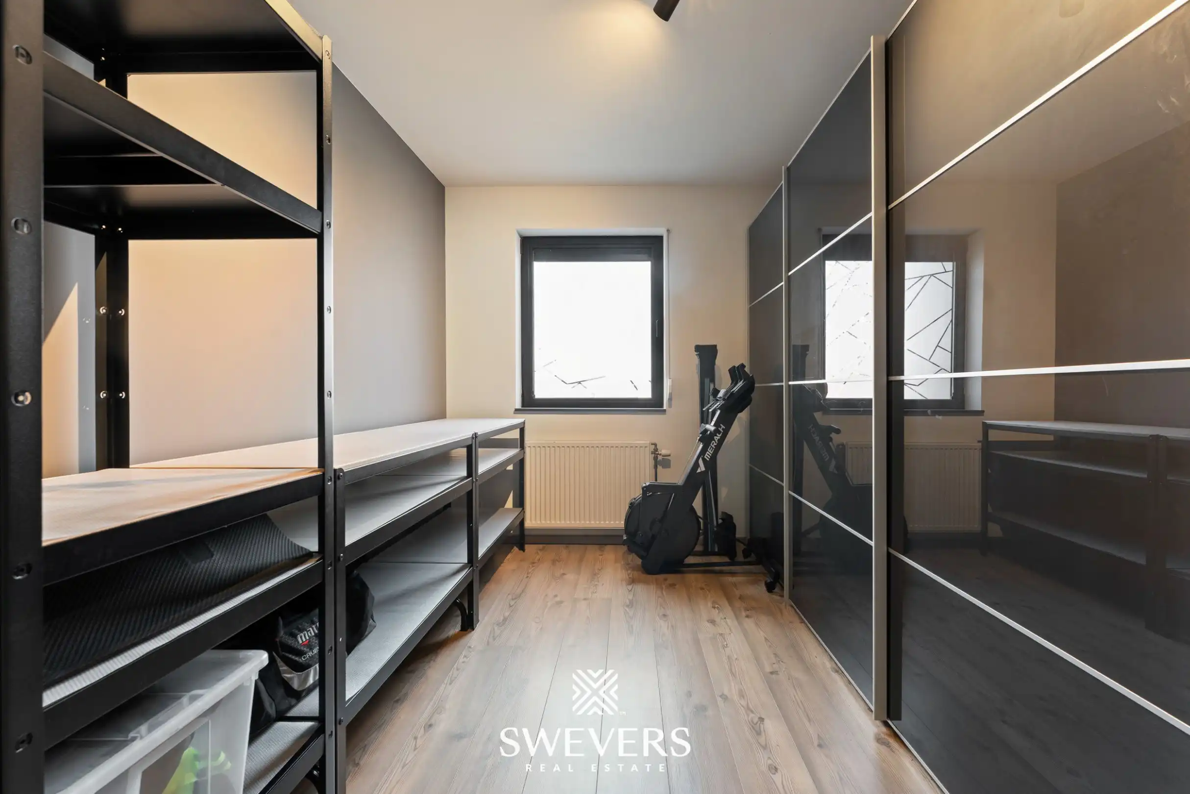 Ruim instapklaar appartement met 3 slaapkamers, zonnig terras en ondergrondse parking te Genk (EPC: A) foto 15