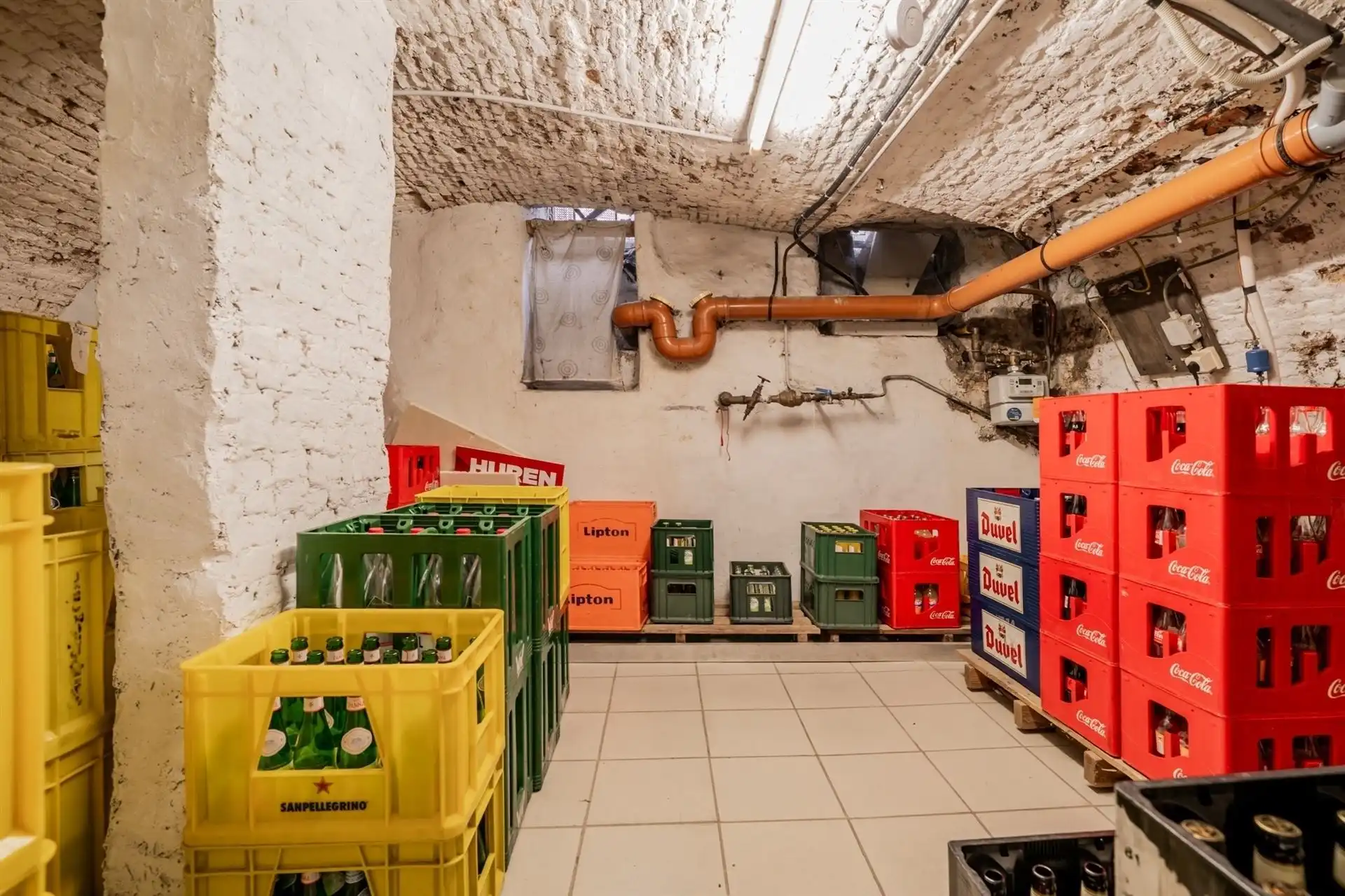 Handel 98 m2 en 62 m2 op 1e verd + duplex appartement op 2e & 3e  foto 9