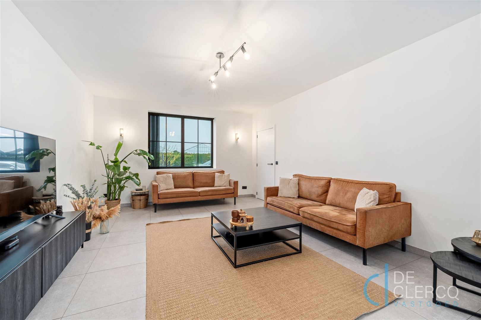 Mooie villa te koop in een rustige woonwijk te Lochristi!  foto 2