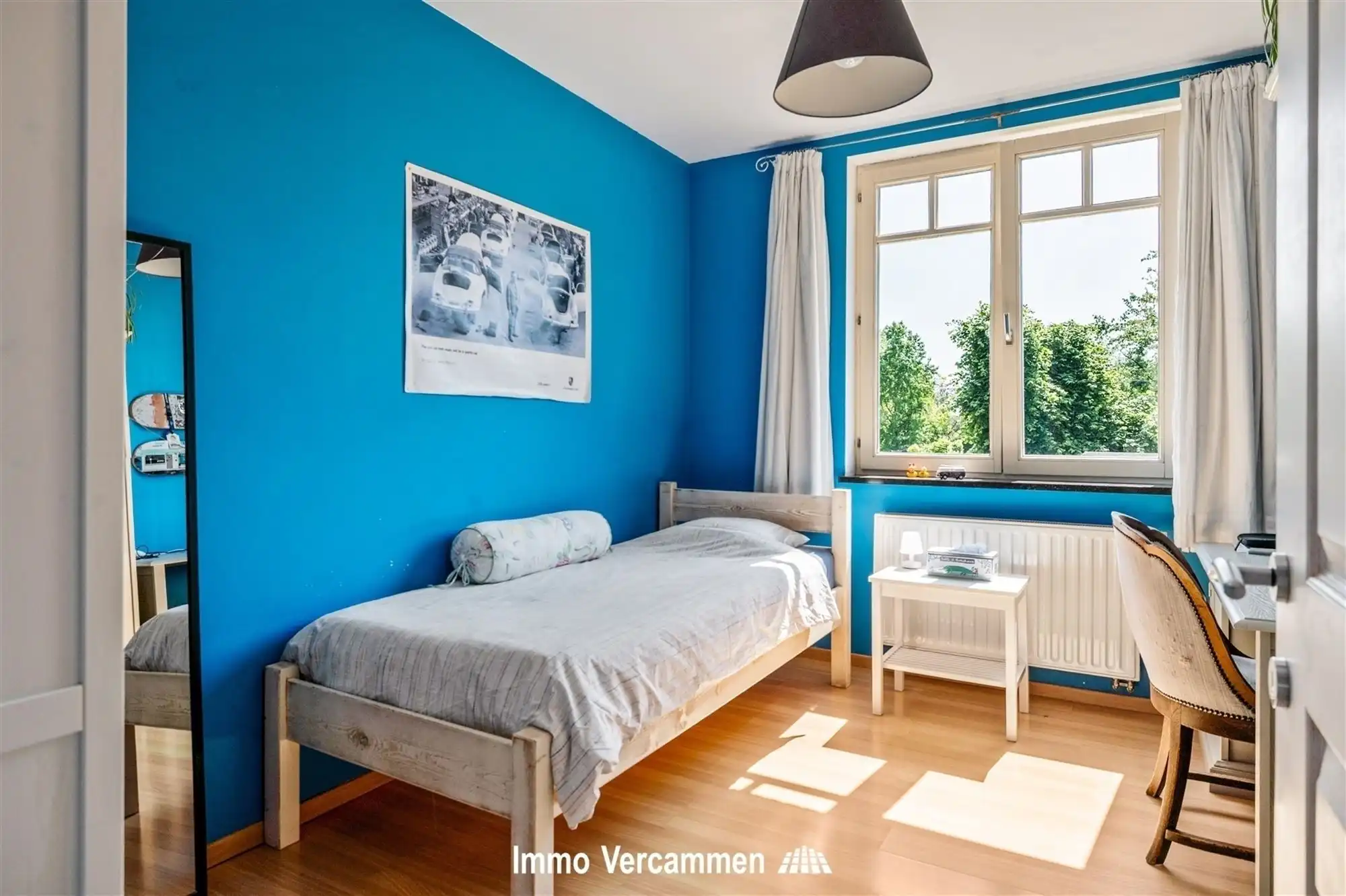 Elegante herenwoning met 4 slaapkamers, ruime zolder en zonnige tuin in Koningshooikt foto 12