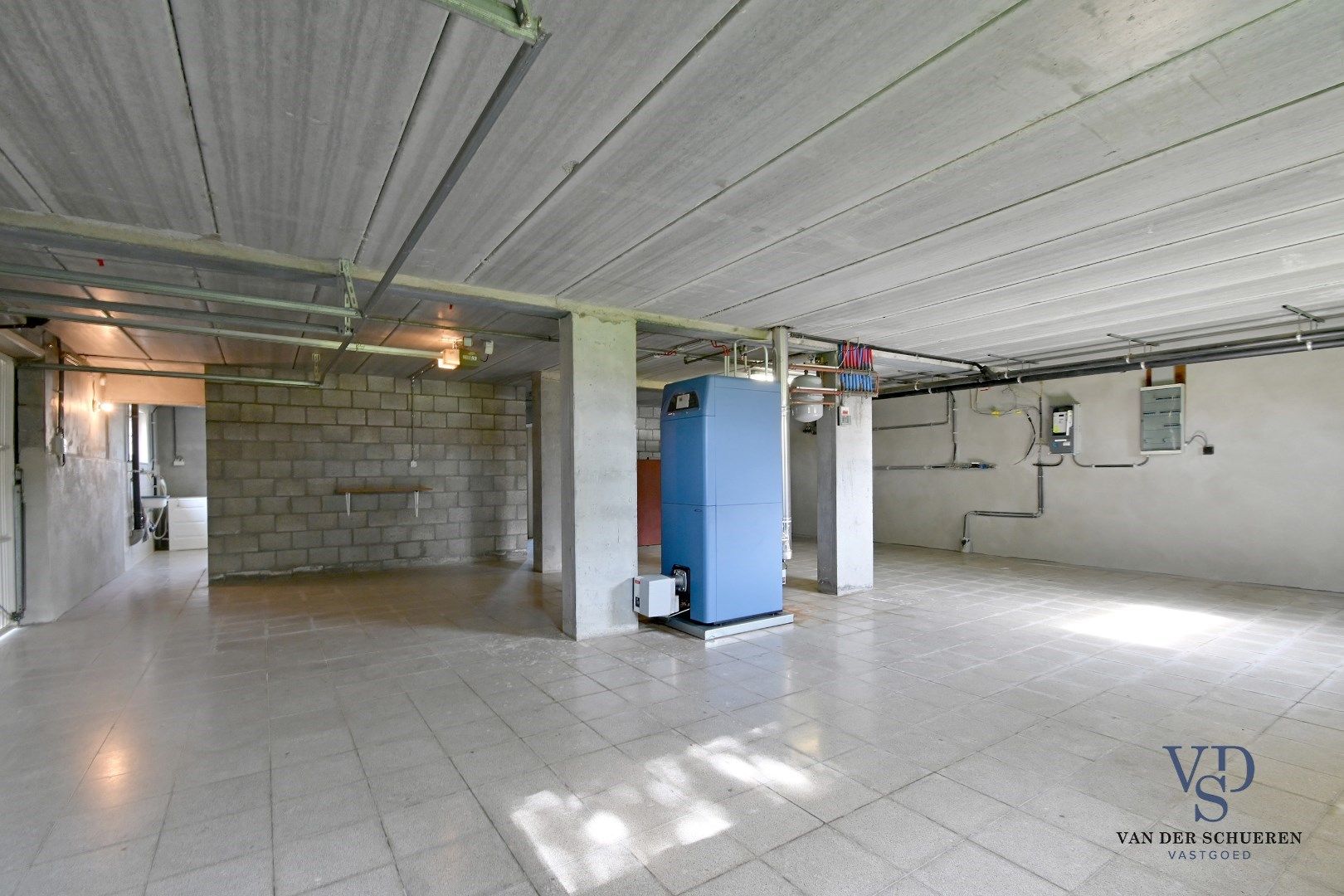 Ruime woning op unieke locatie in het groen, vlakbij Dikkele foto 25