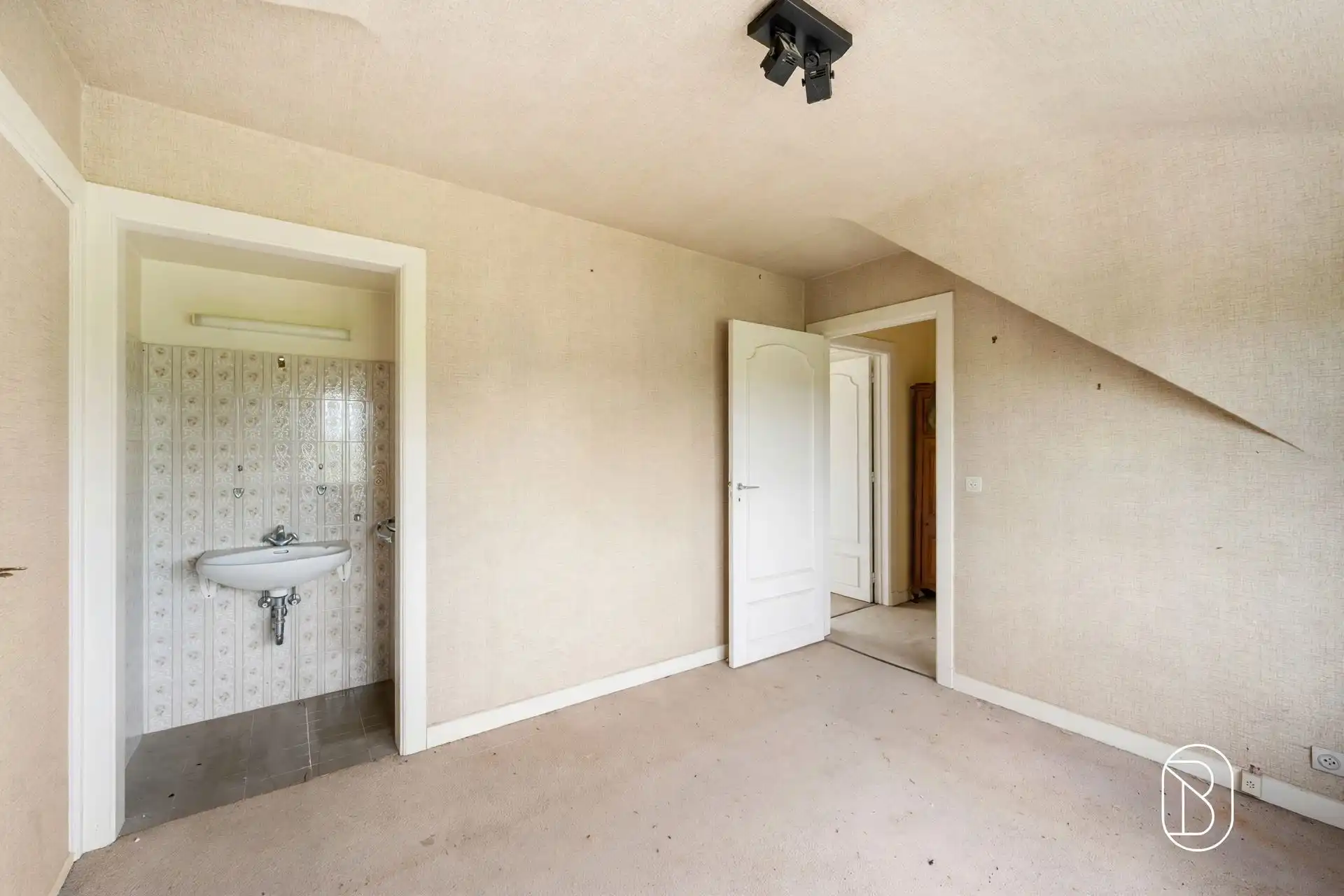Statige villa met zwembad en uniek uitzicht op 6.401m² foto 18