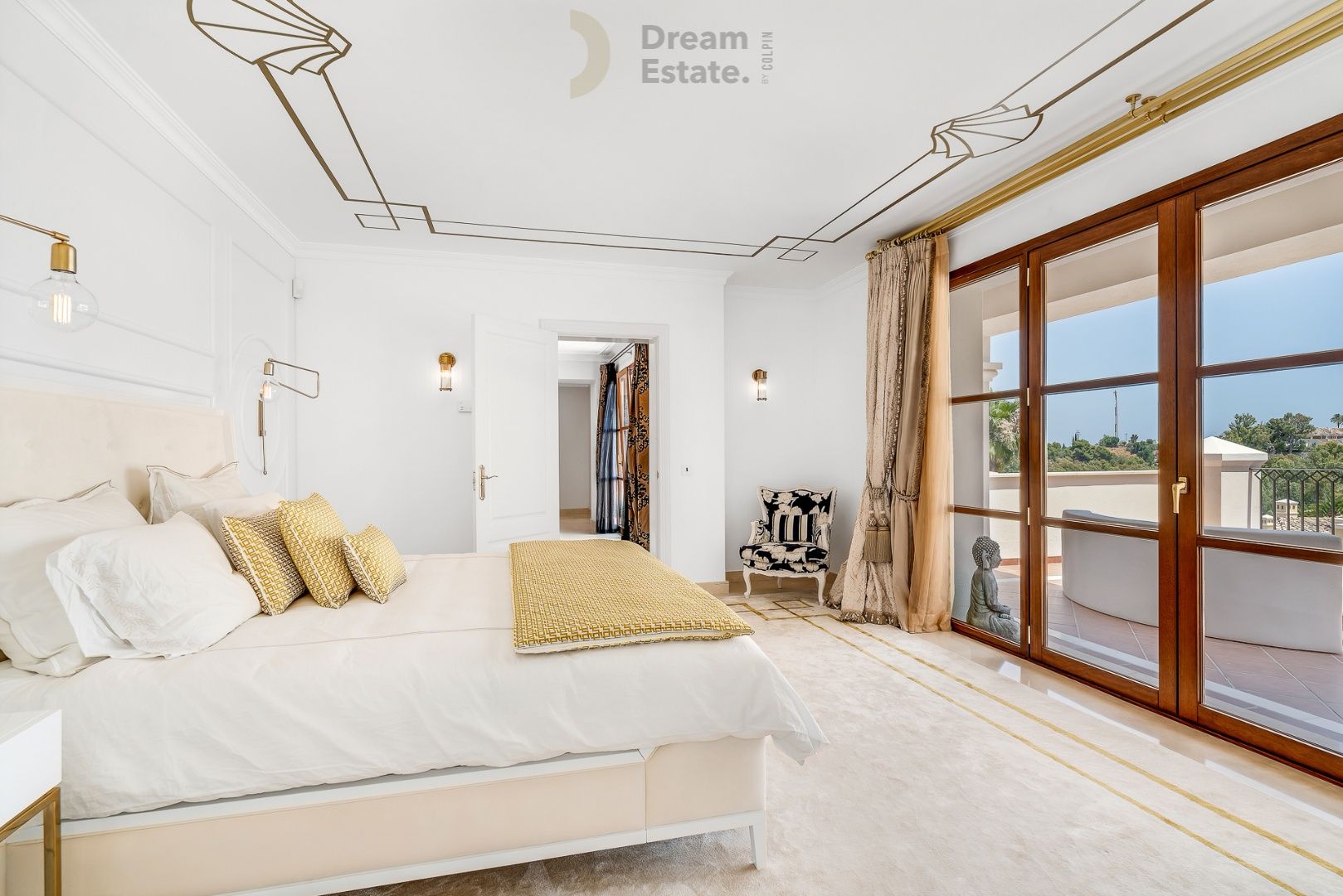 Villa met mooi uitzicht op de bergen en zee te Nueva Andalucia, Marbella foto 39