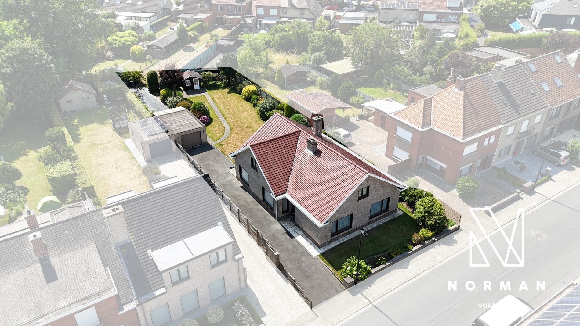 Gelijkvloerse woning met 5 slaapkamers op perceel van 1000m² foto 3