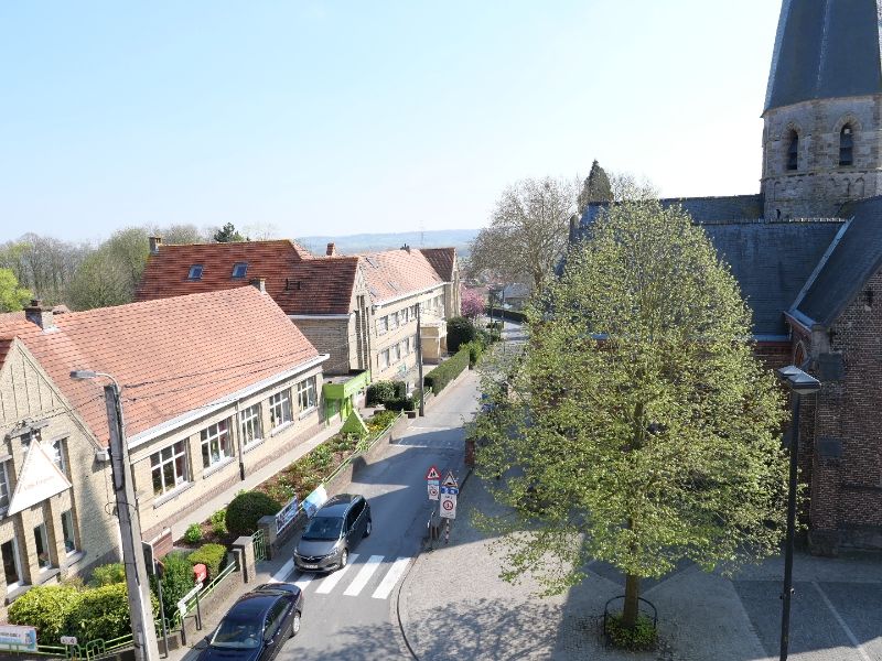 Dakappartement met 2 slaapkamers, groot terras en garage te huur in Tiegem foto 11