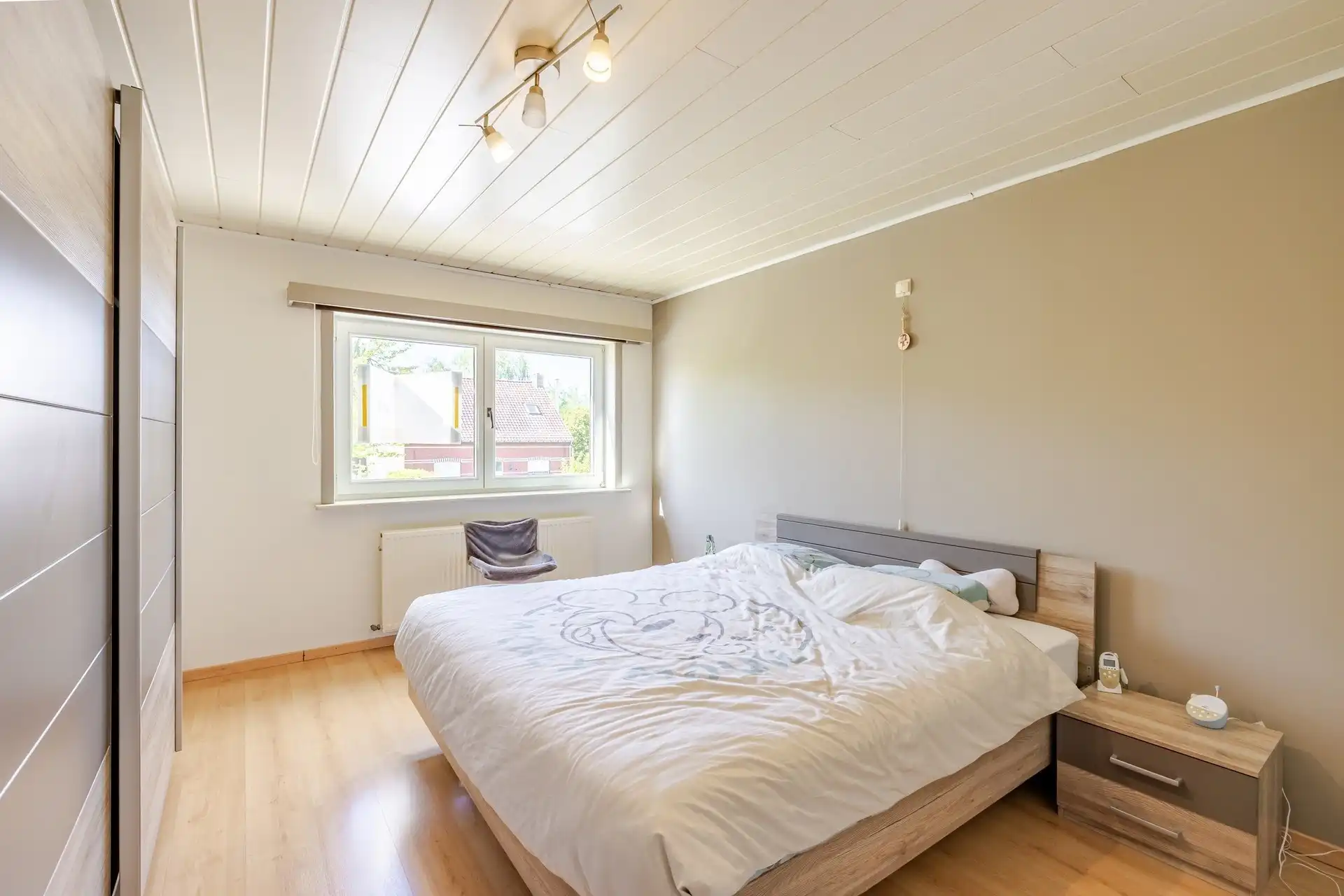 Prachtige instapklare woning met 4 slaapkamers en tuin! foto 15