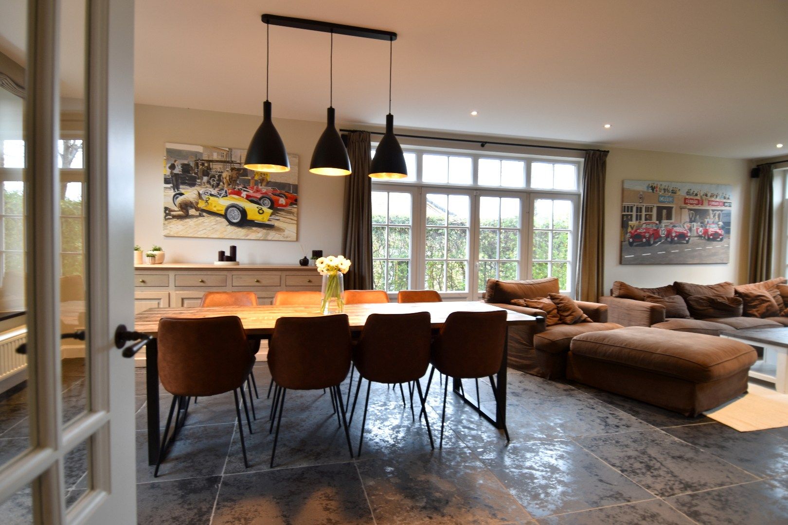 Charmante, gezinswoning in landelijke stijl met 5 slaapkamers, garage en zonnige tuin te koop in Bellegem foto 6