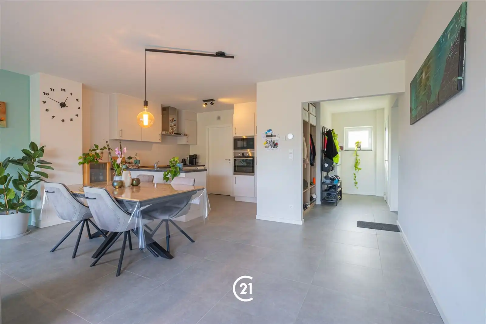 Prachtig duplexappartement met 3 kamers en groot terras met subliem uitzicht foto 9