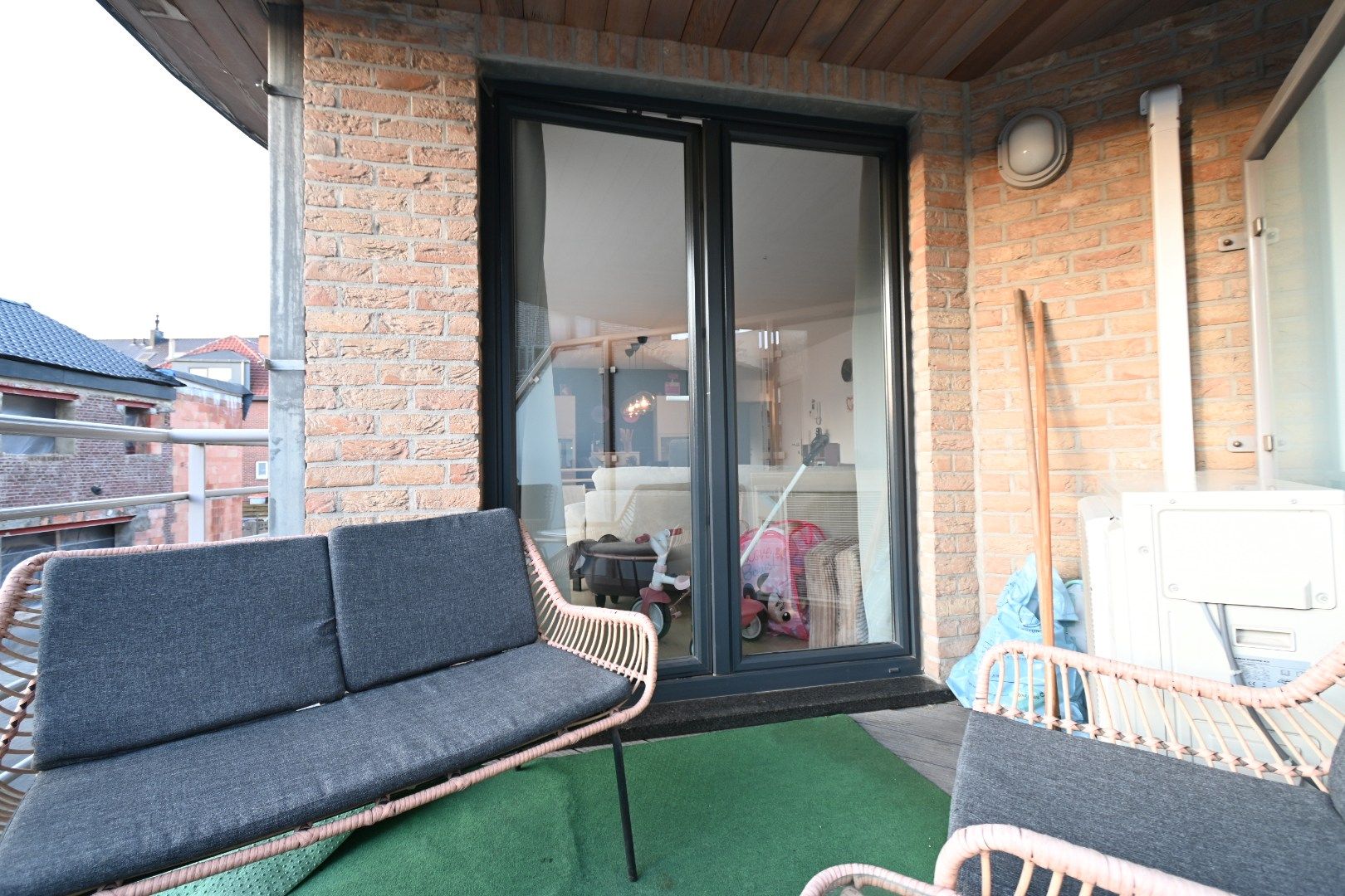 Knap en ruim appartement met 2 slaapkamers in het centrum van Lanaken foto 19