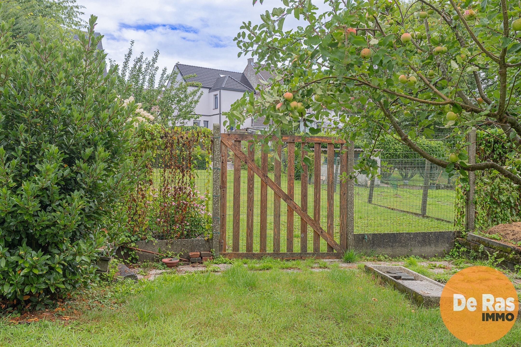 ZOTTEGEM - Gunstig gelegen en gerenoveerde woning met tuin! foto 21