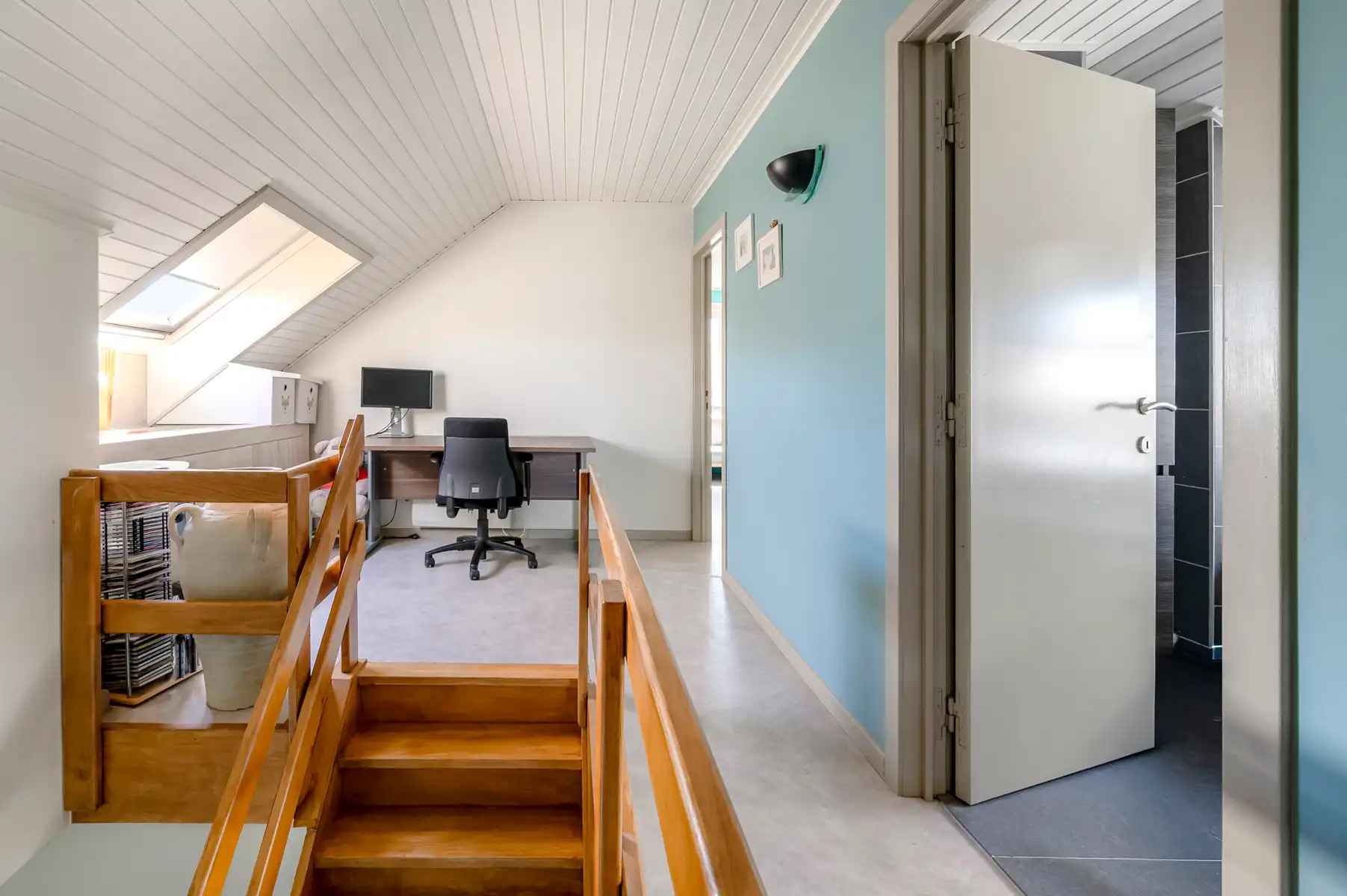 Open bebouwing met ruime oprit nabij centrum Berlare foto 15