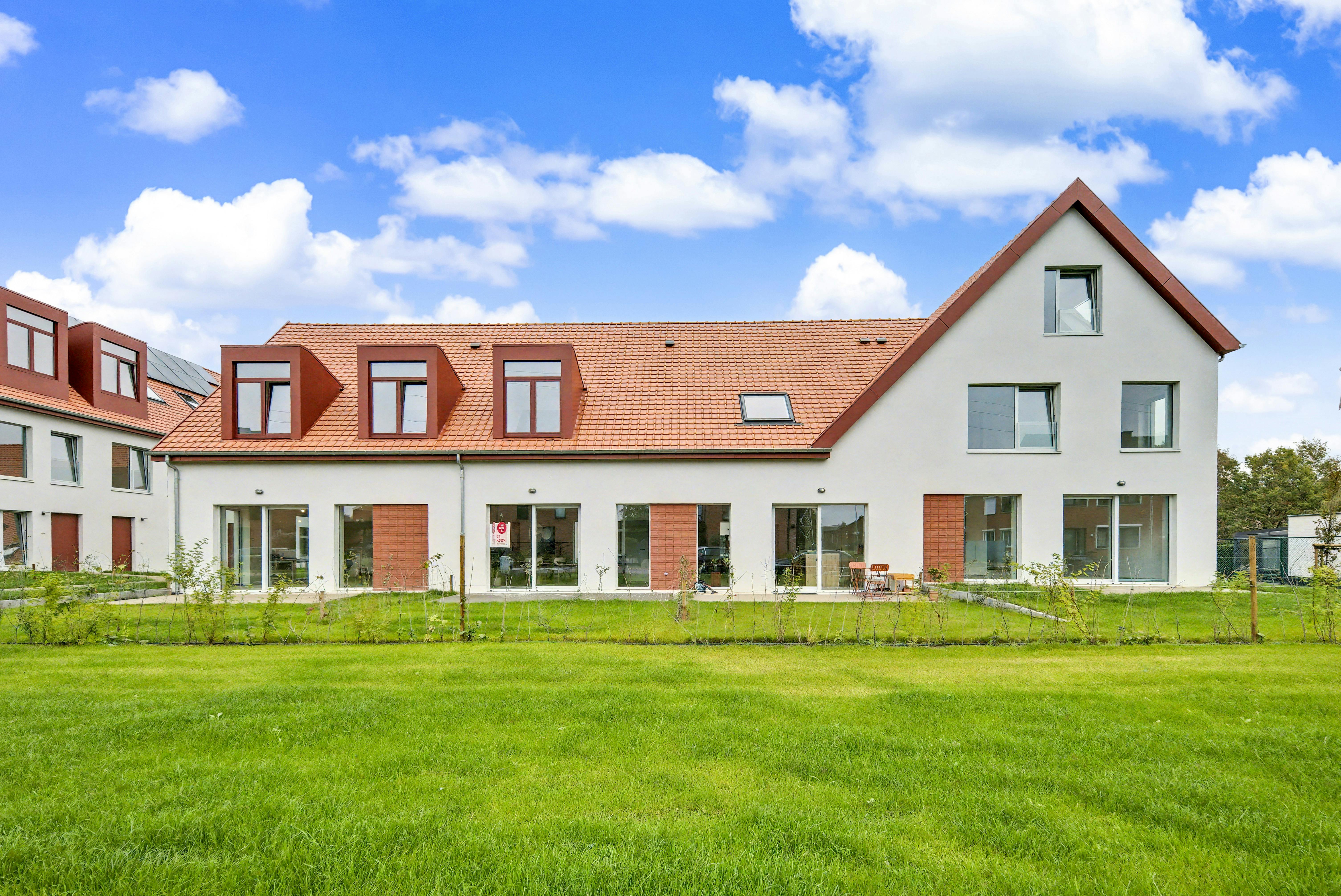 Een ruime triplex met 2 slaapkamers te Hasselt foto 12